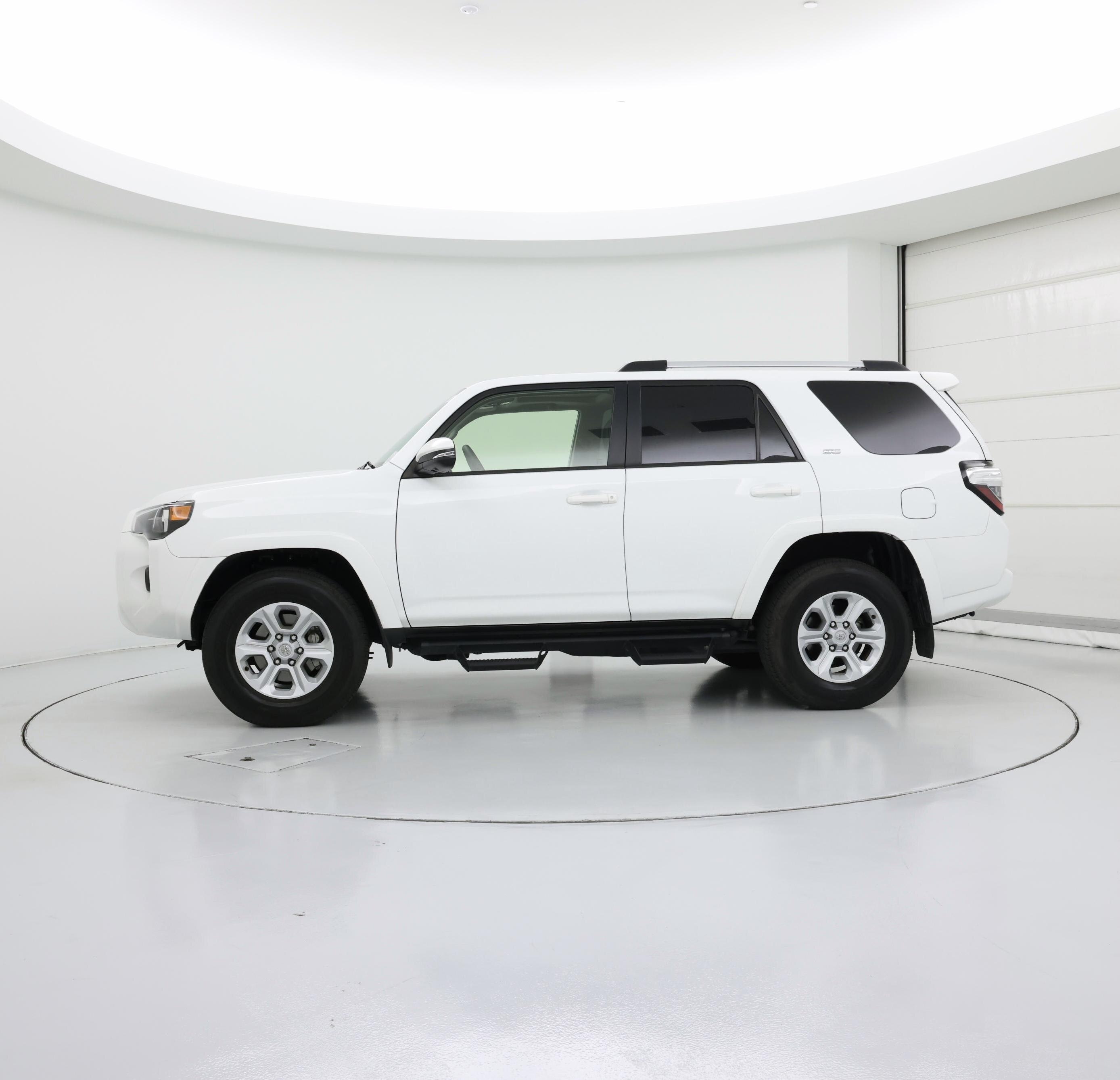 Thumbnail: 2024 Toyota 4Runner - 3