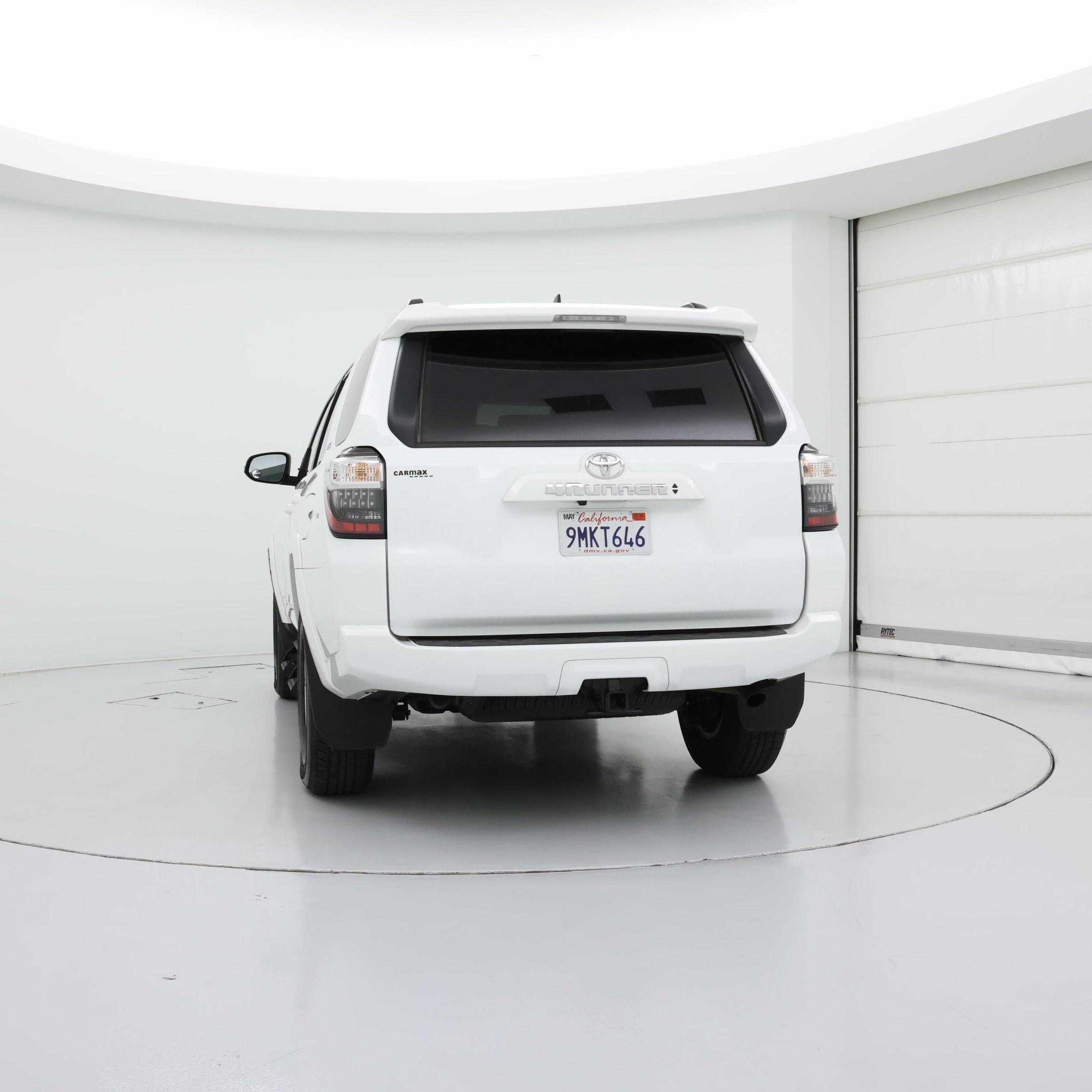 Thumbnail: 2024 Toyota 4Runner - 6