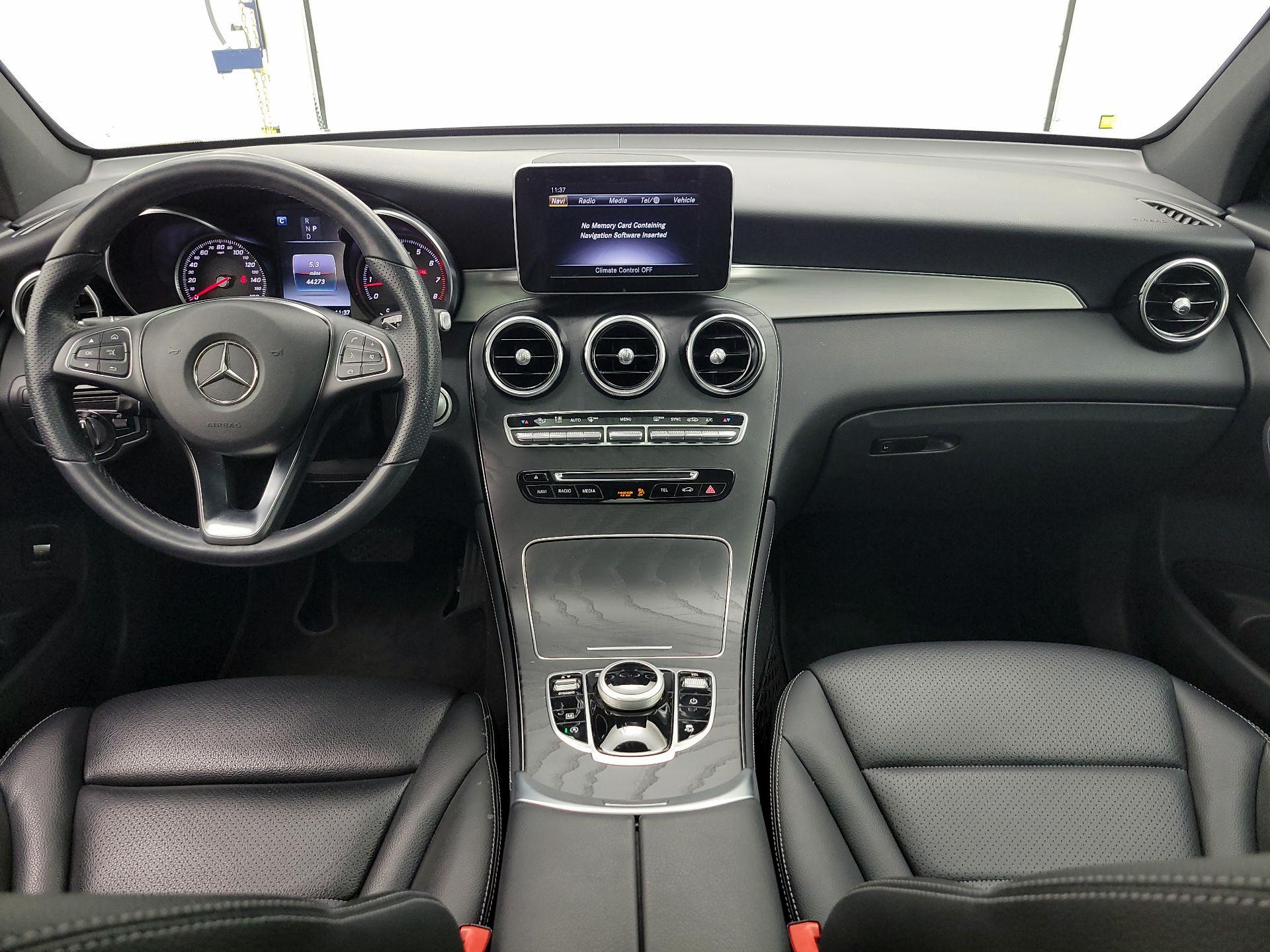 Thumbnail: 2019 Mercedes-Benz GLC - 9