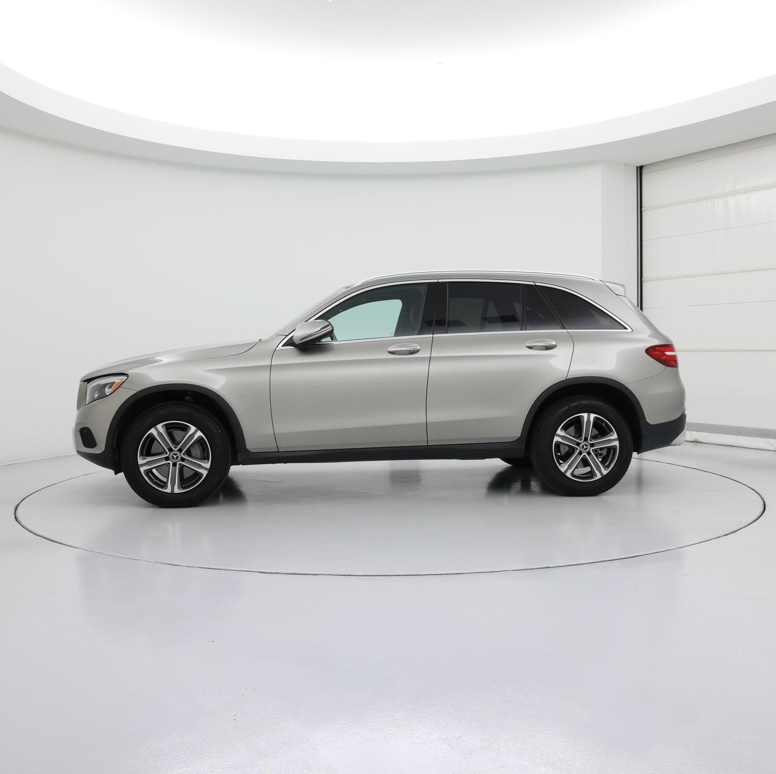 Thumbnail: 2019 Mercedes-Benz GLC - 3