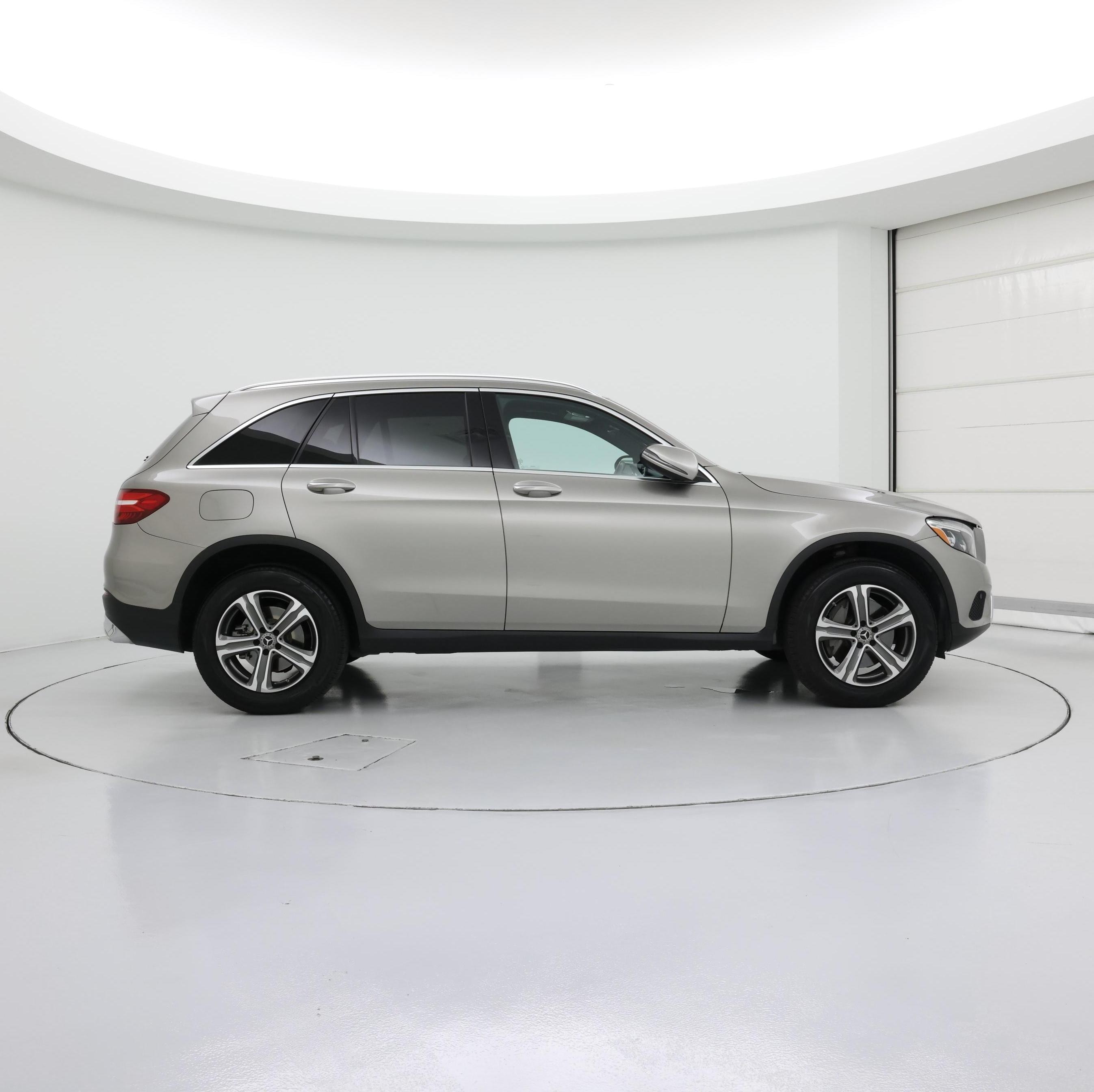 Thumbnail: 2019 Mercedes-Benz GLC - 7