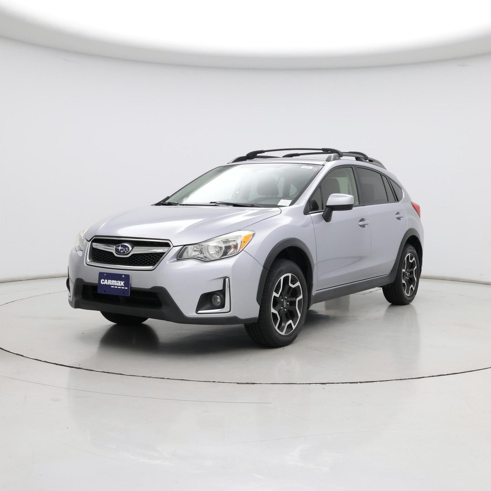 Thumbnail: 2017 Subaru Crosstrek - 4