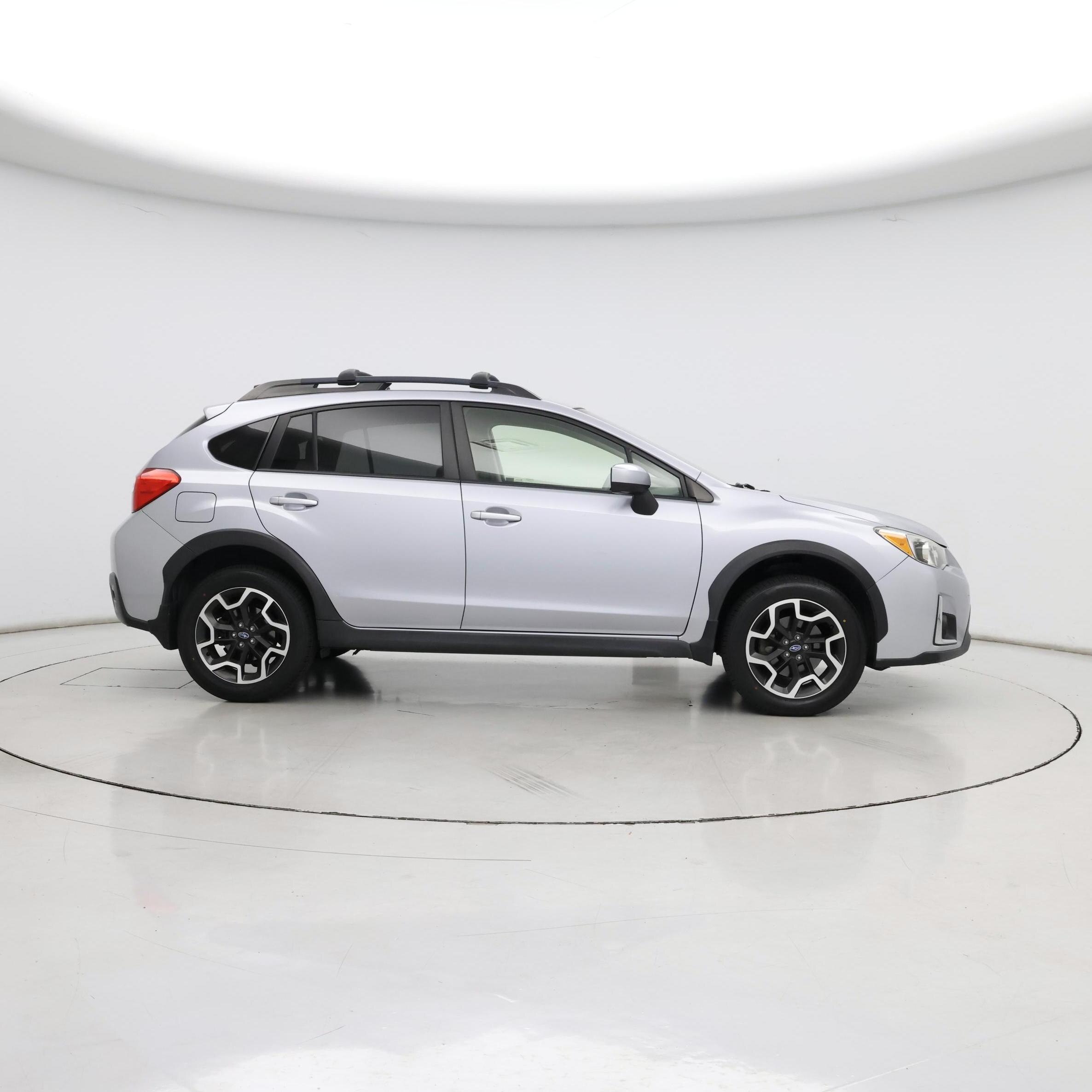 Thumbnail: 2017 Subaru Crosstrek - 7