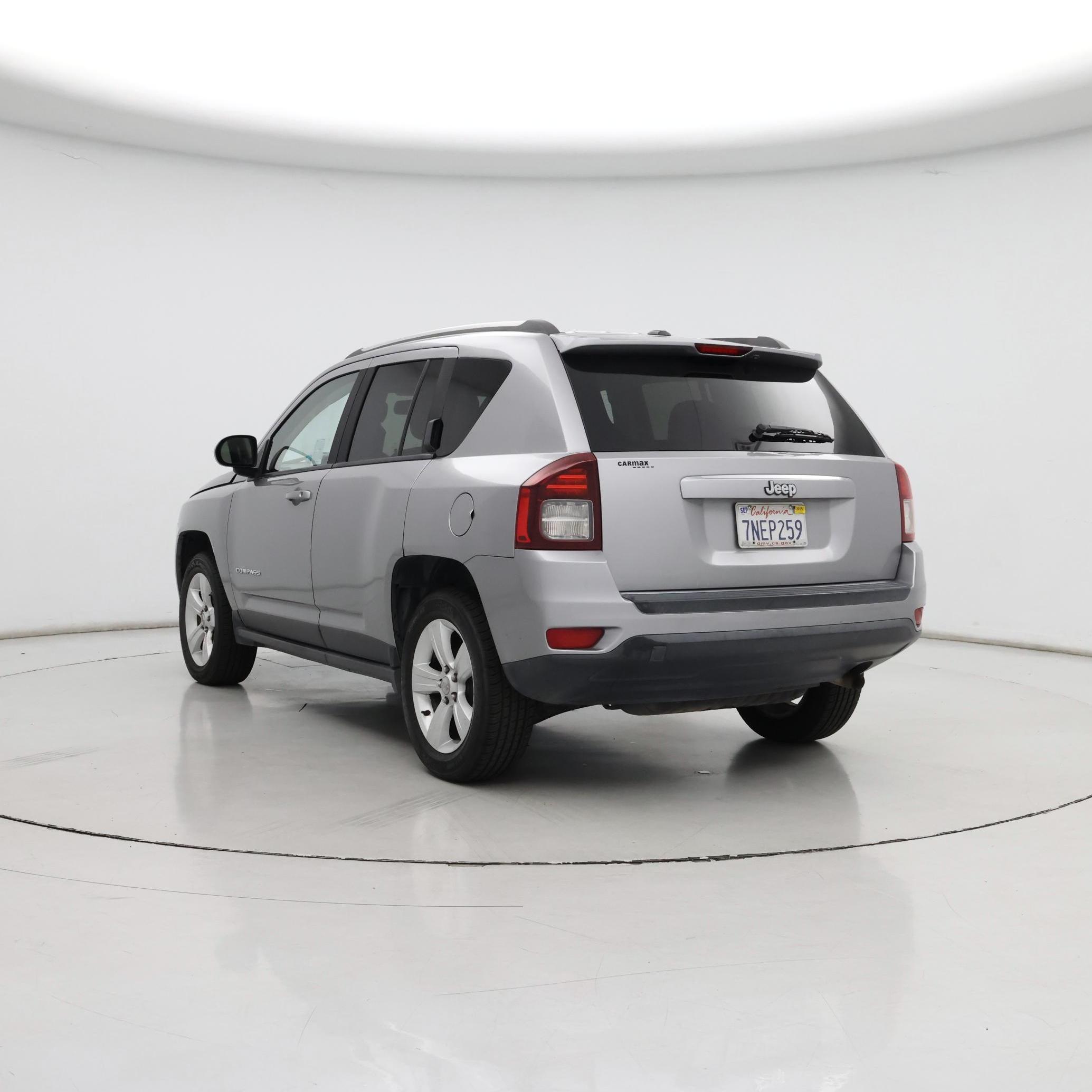 Thumbnail: 2016 Jeep Compass - 2