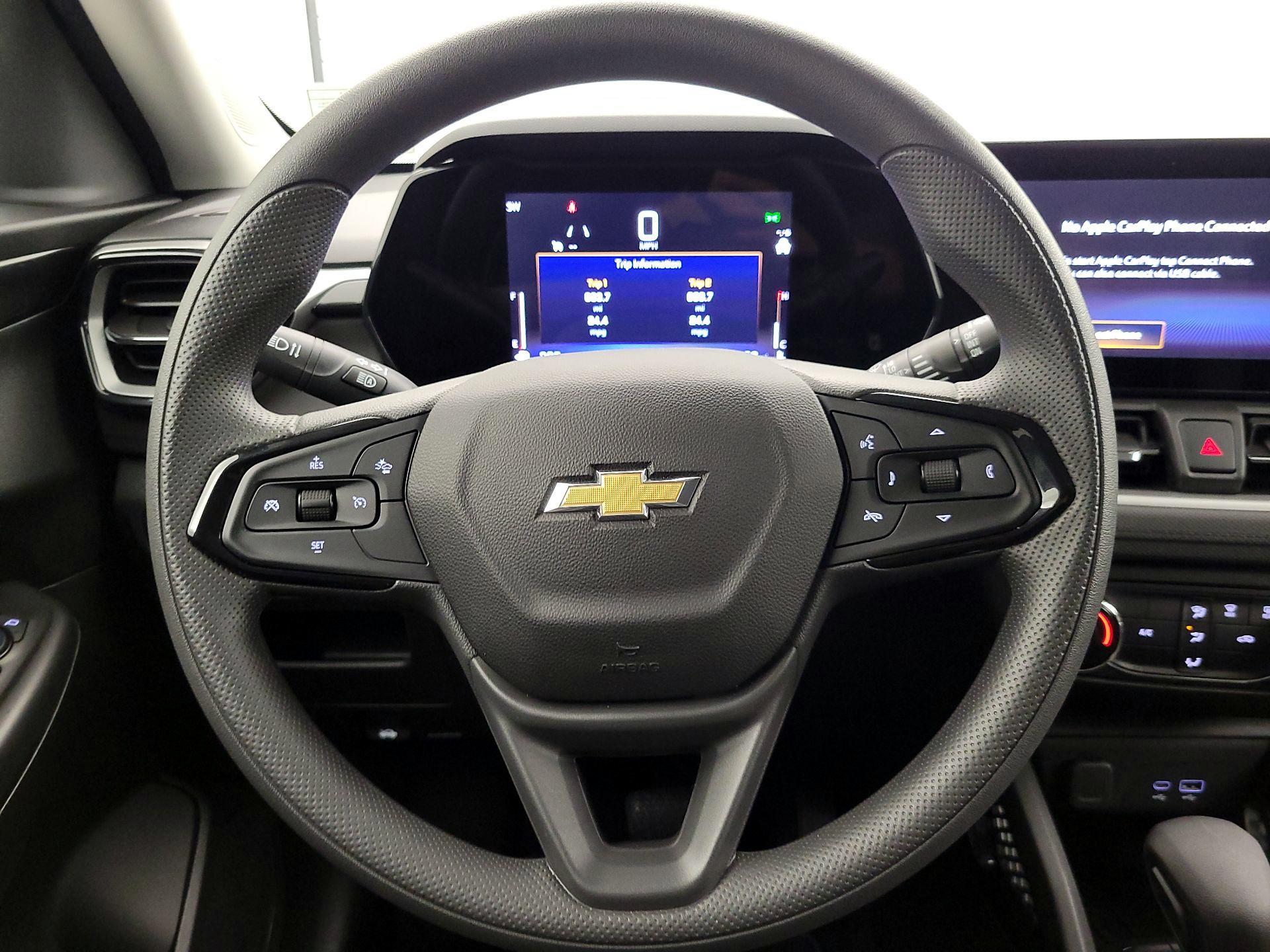 Thumbnail: 2025 Chevrolet TrailBlazer - 10