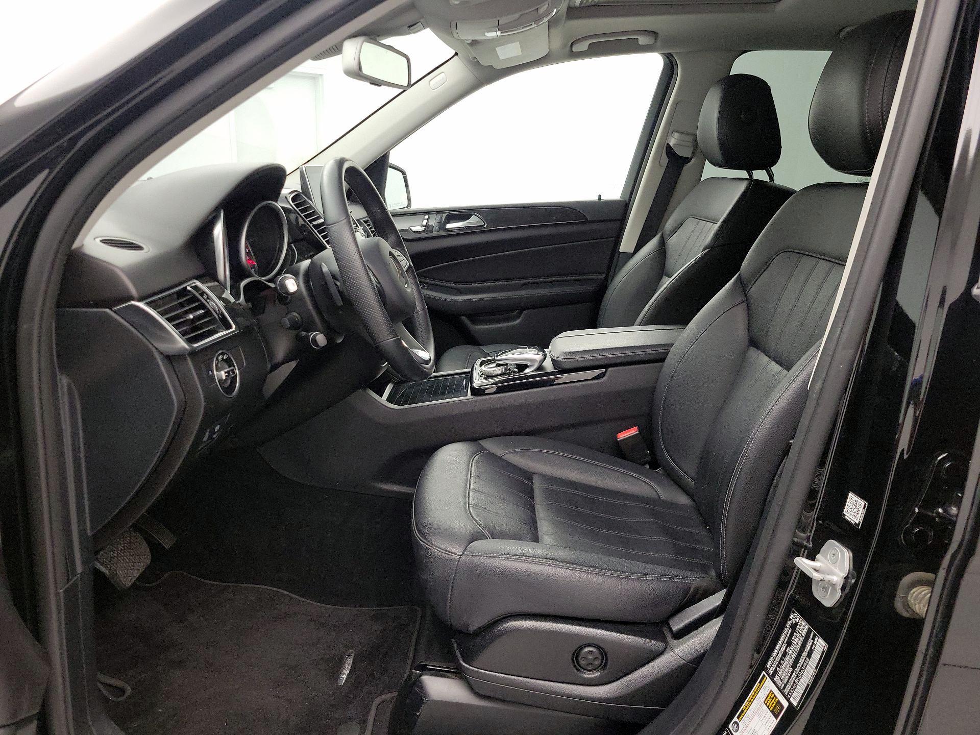 Thumbnail: 2016 Mercedes-Benz GLE - 11