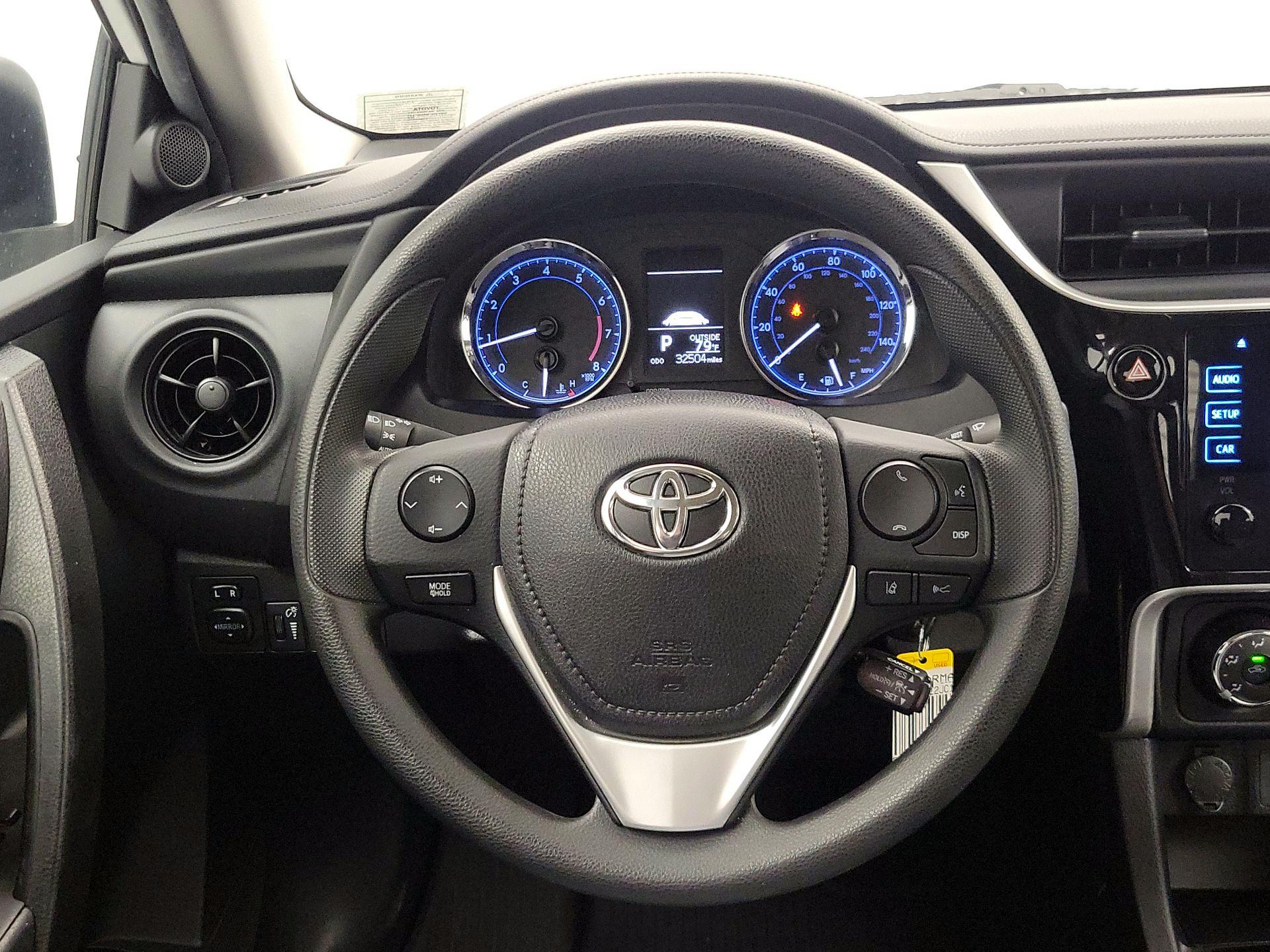 Thumbnail: 2018 Toyota Corolla - 10