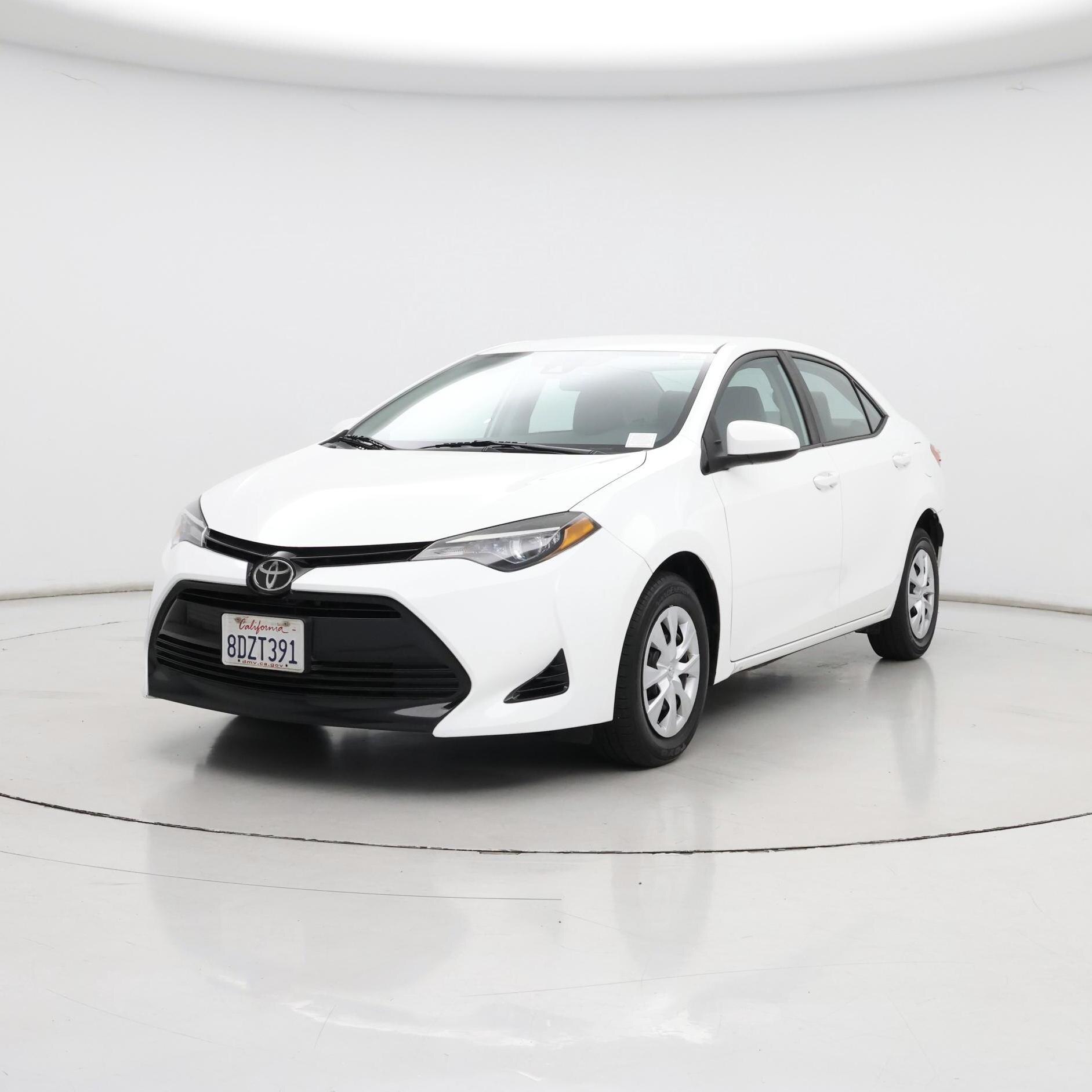 Thumbnail: 2018 Toyota Corolla - 4