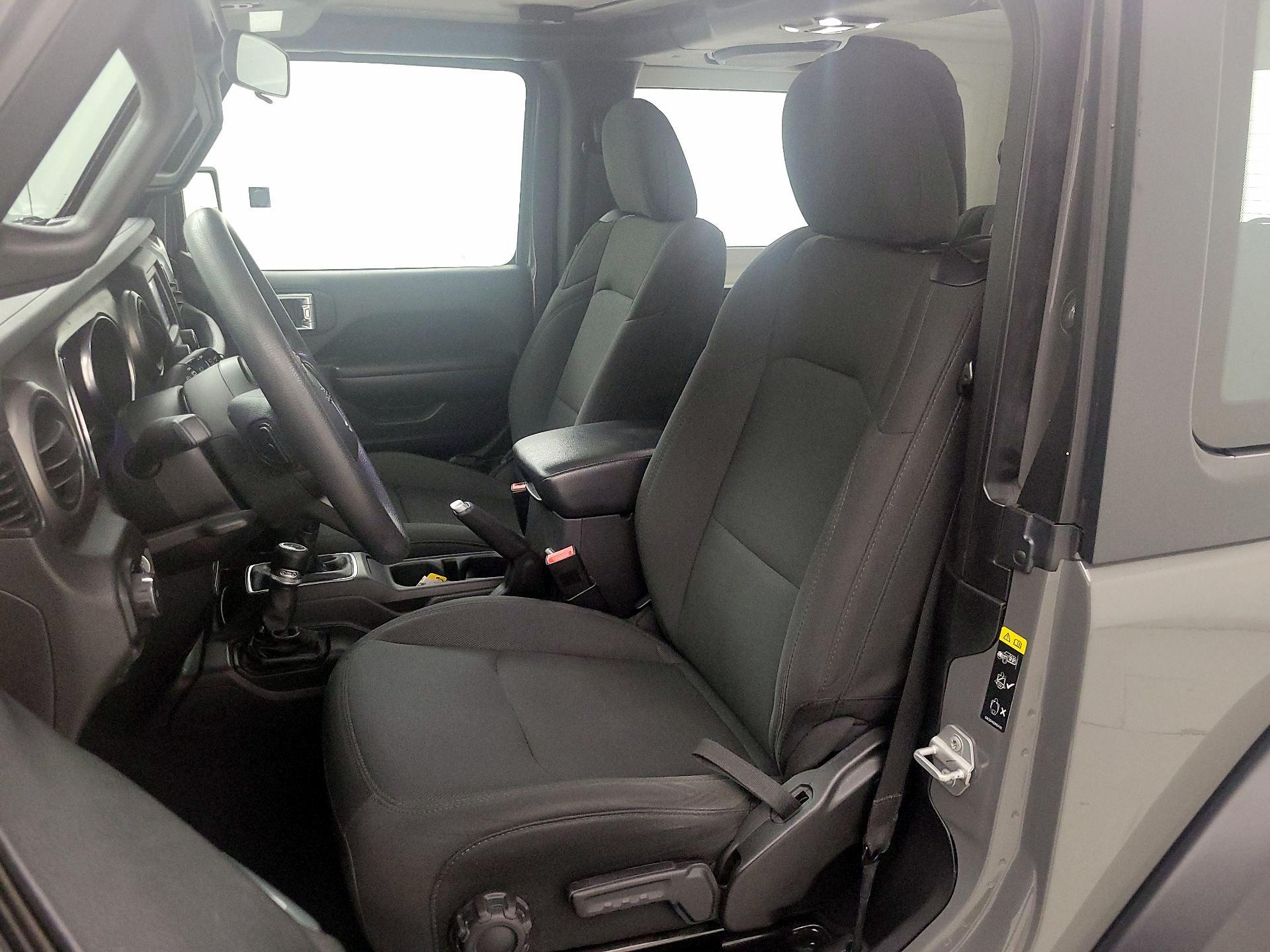 Thumbnail: 2020 Jeep Wrangler - 11