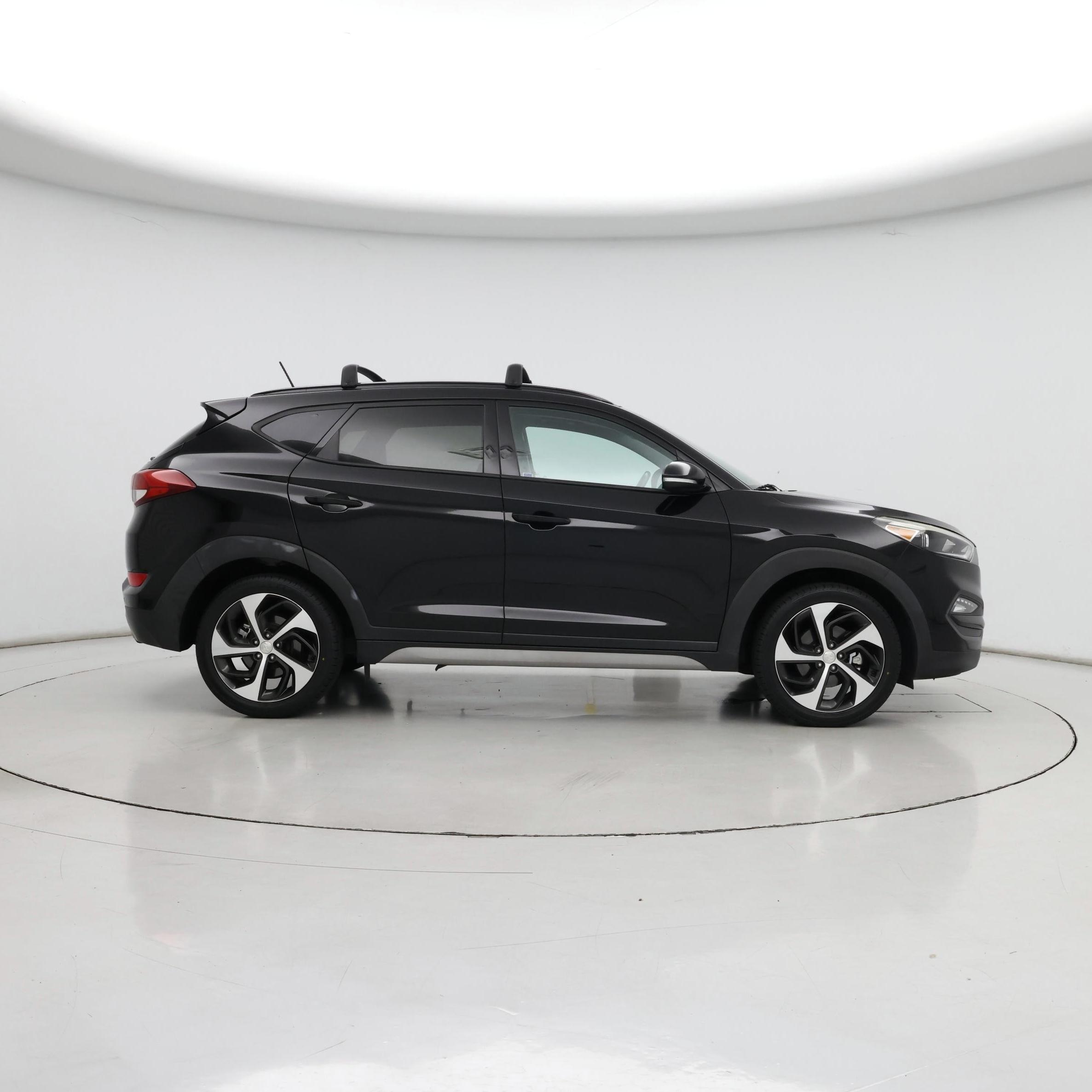 Thumbnail: 2017 Hyundai Tucson - 7