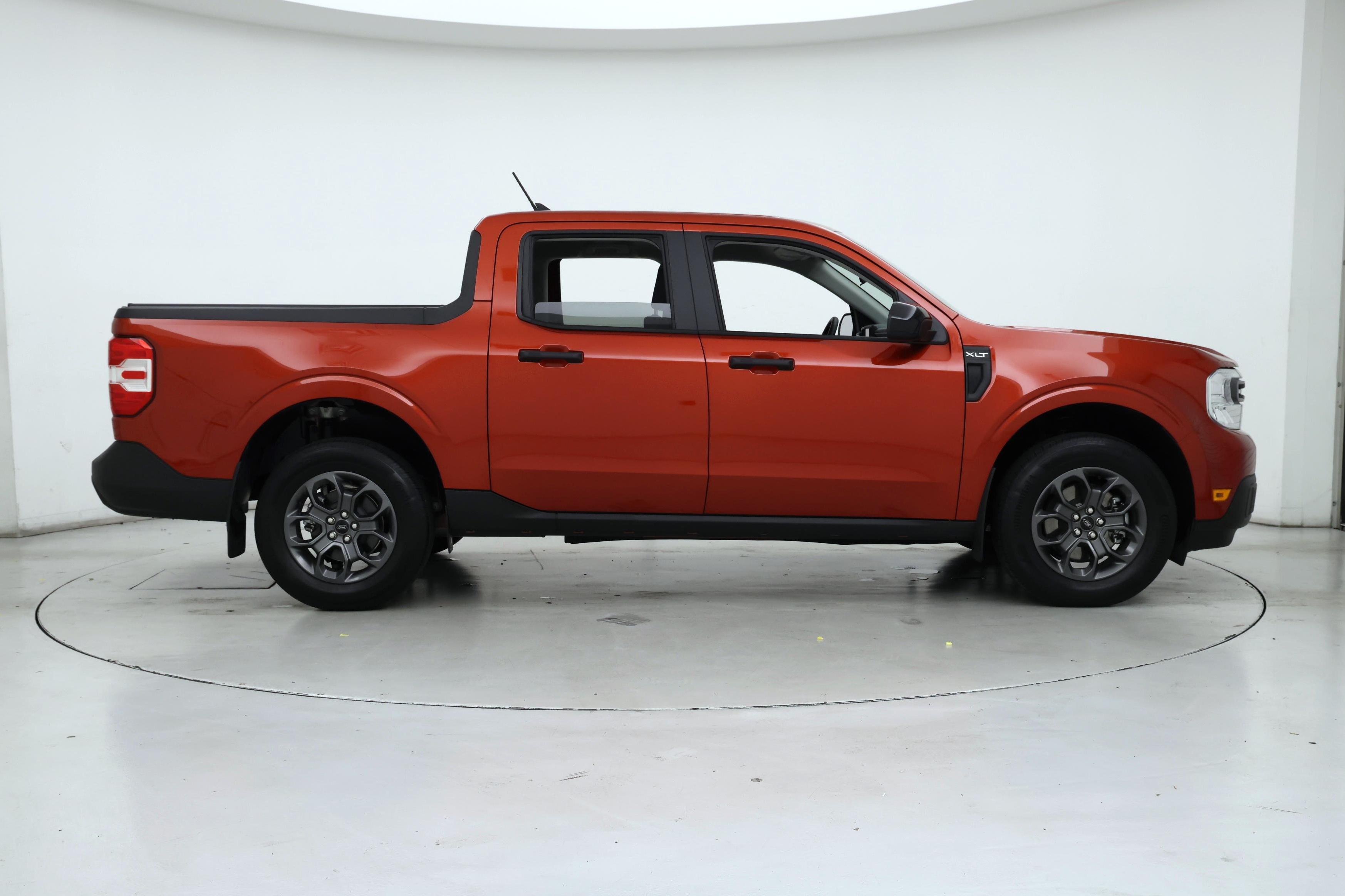 Thumbnail: 2024 Ford Maverick - 7