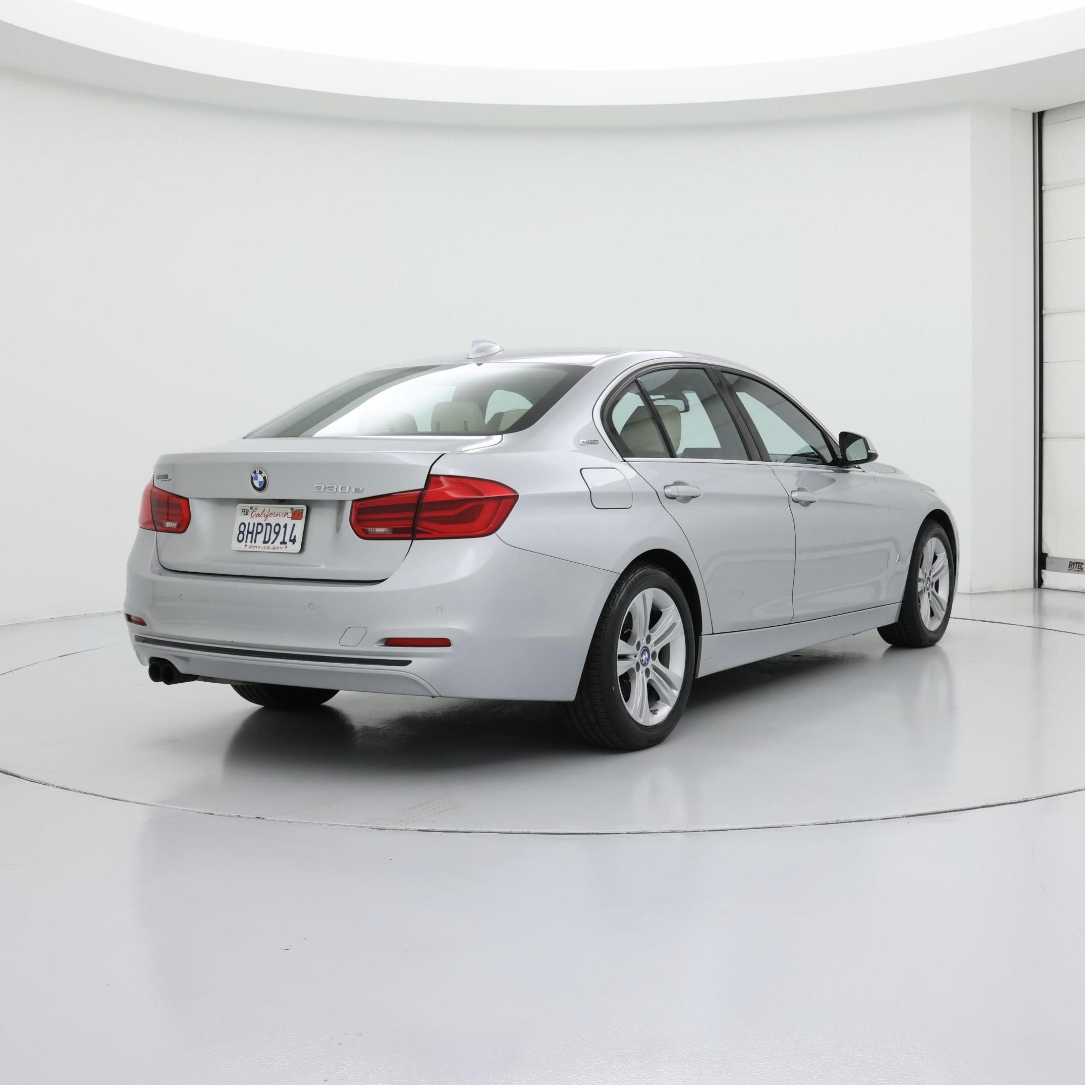 Thumbnail: 2018 BMW 3 Series - 8
