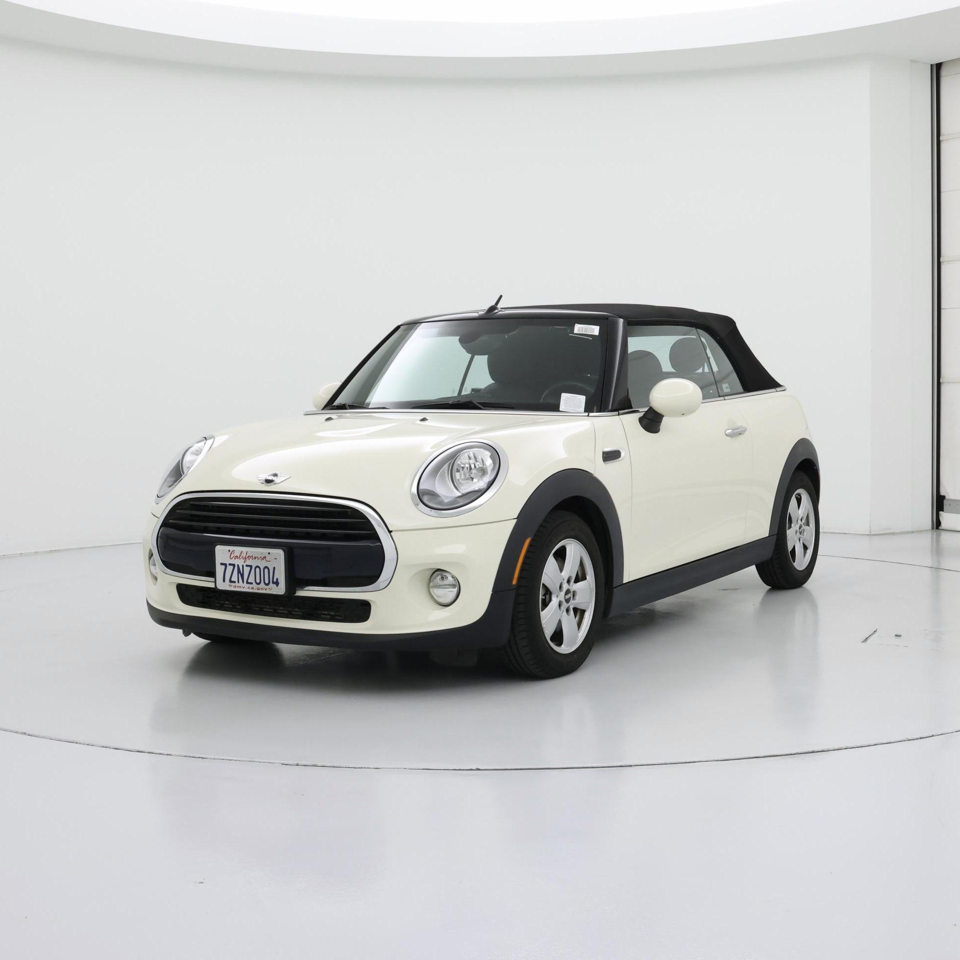 Thumbnail: 2017 MINI Cooper - 4