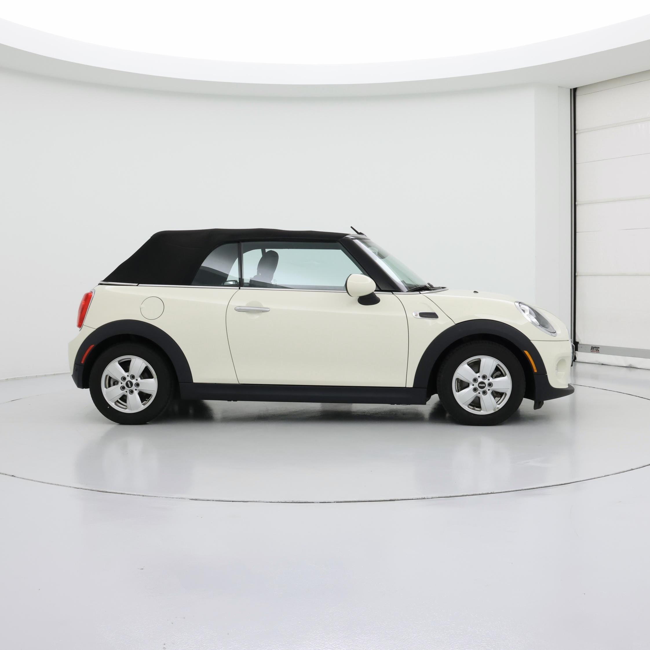 Thumbnail: 2017 MINI Cooper - 7