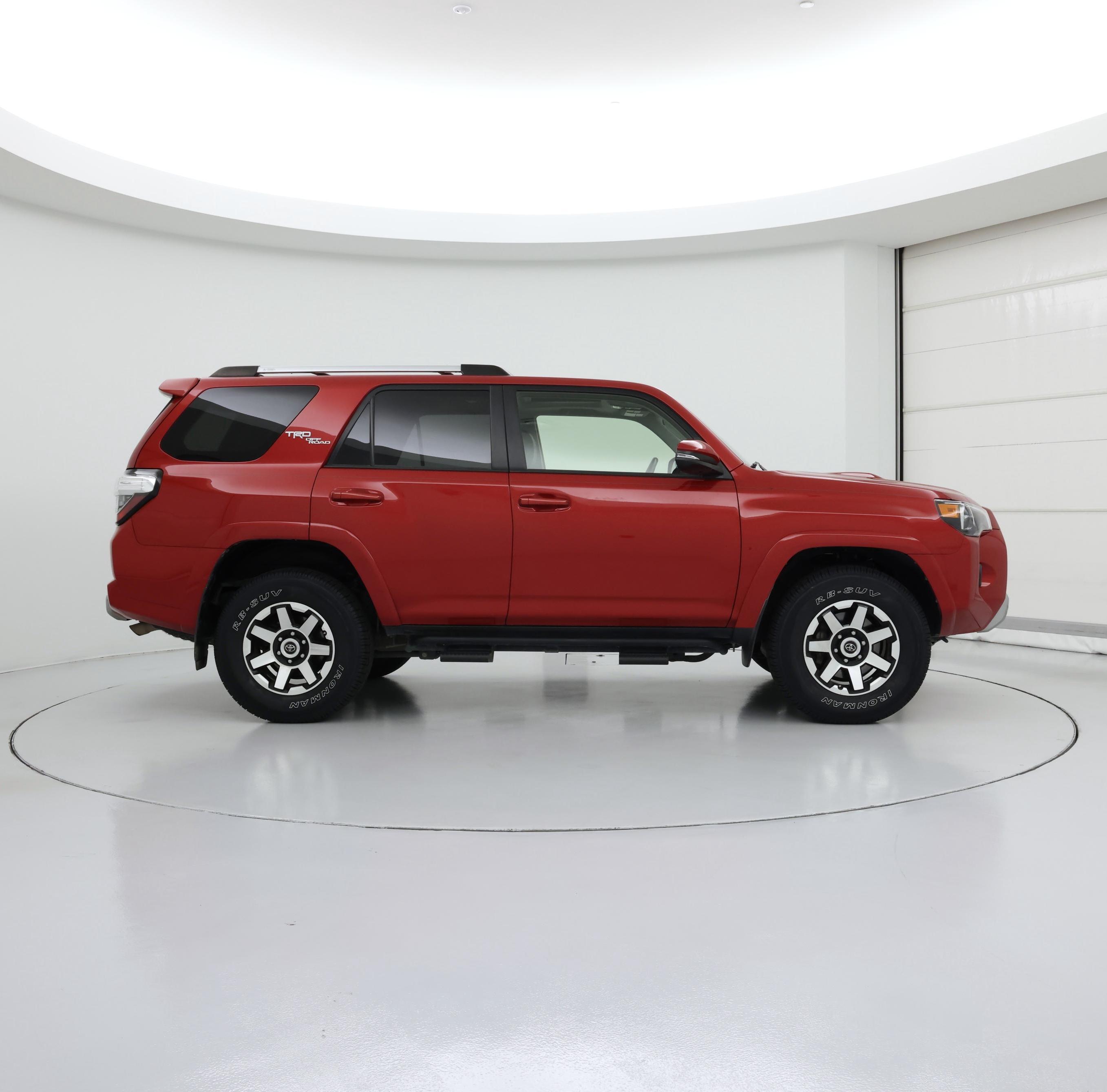 Thumbnail: 2018 Toyota 4Runner - 7