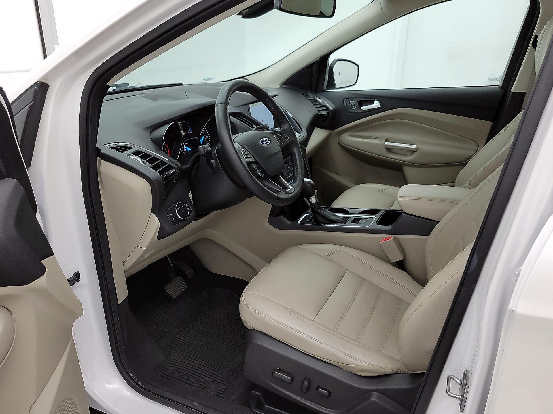 Thumbnail: 2017 Ford Escape - 11