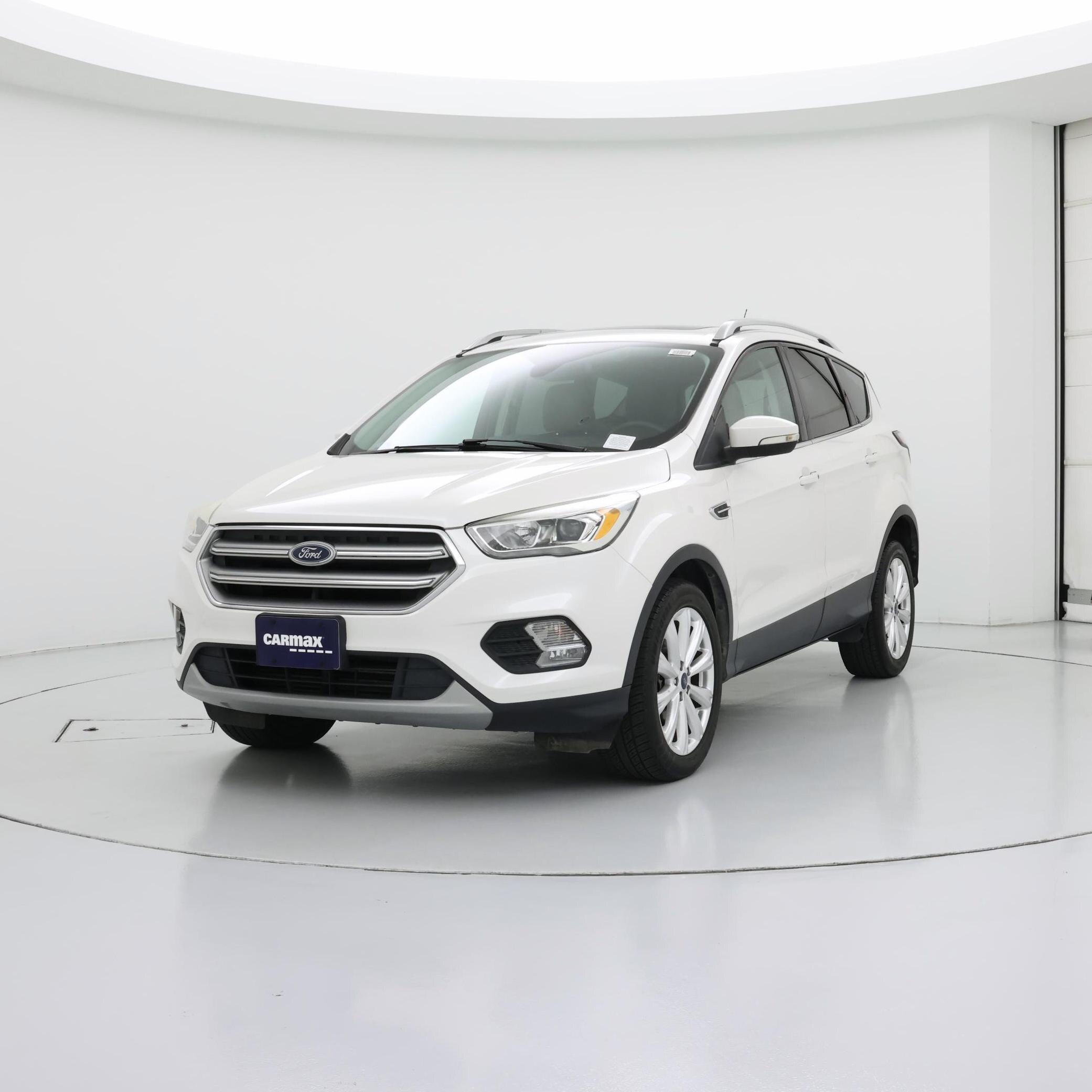 Thumbnail: 2017 Ford Escape - 4