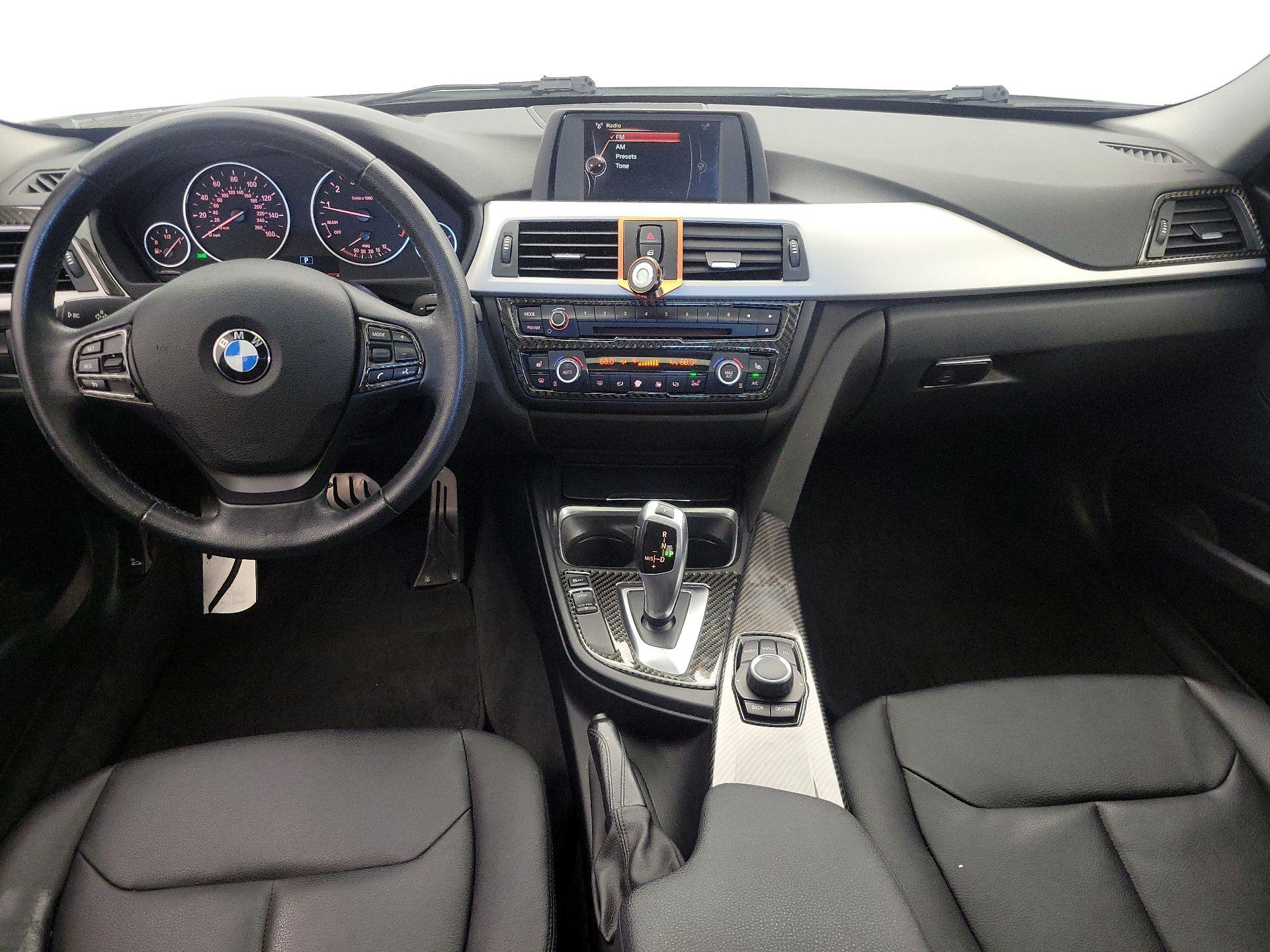 Thumbnail: 2015 BMW 3 Series - 9