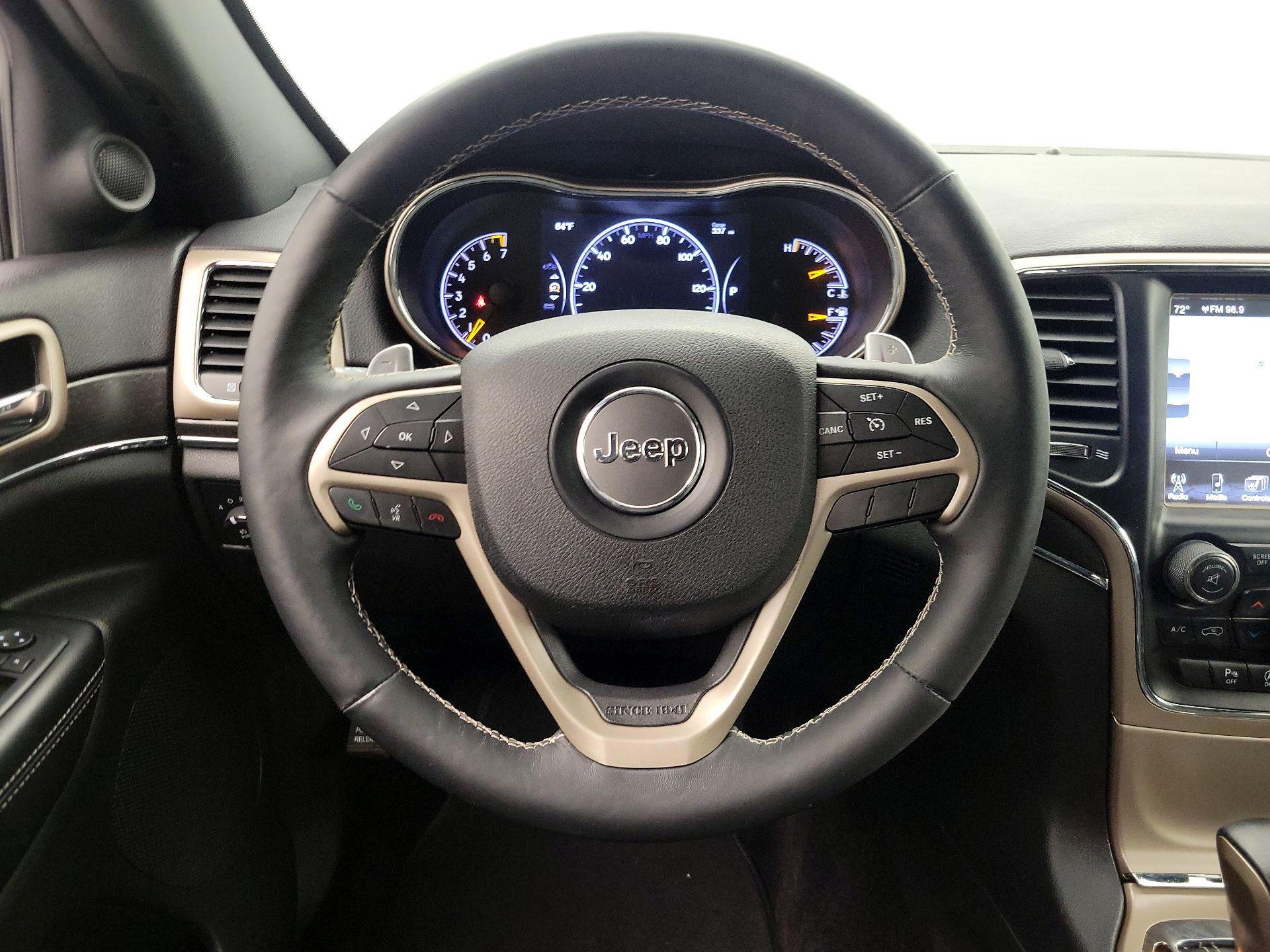 Thumbnail: 2017 Jeep Grand Cherokee - 10