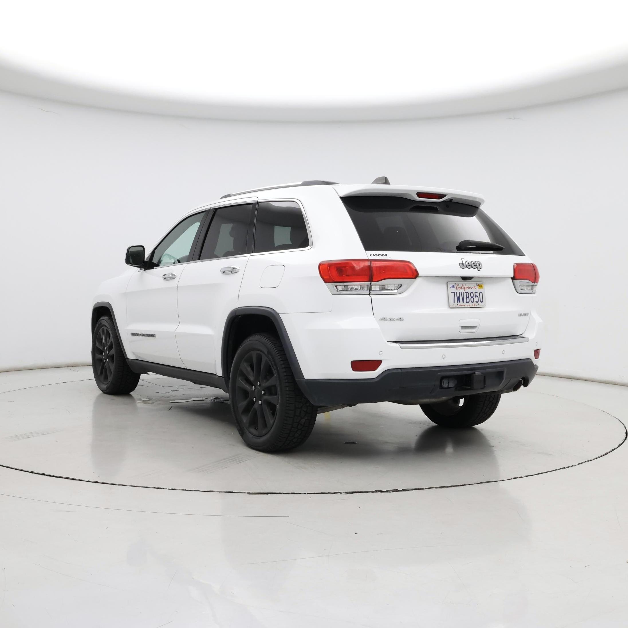 Thumbnail: 2017 Jeep Grand Cherokee - 2