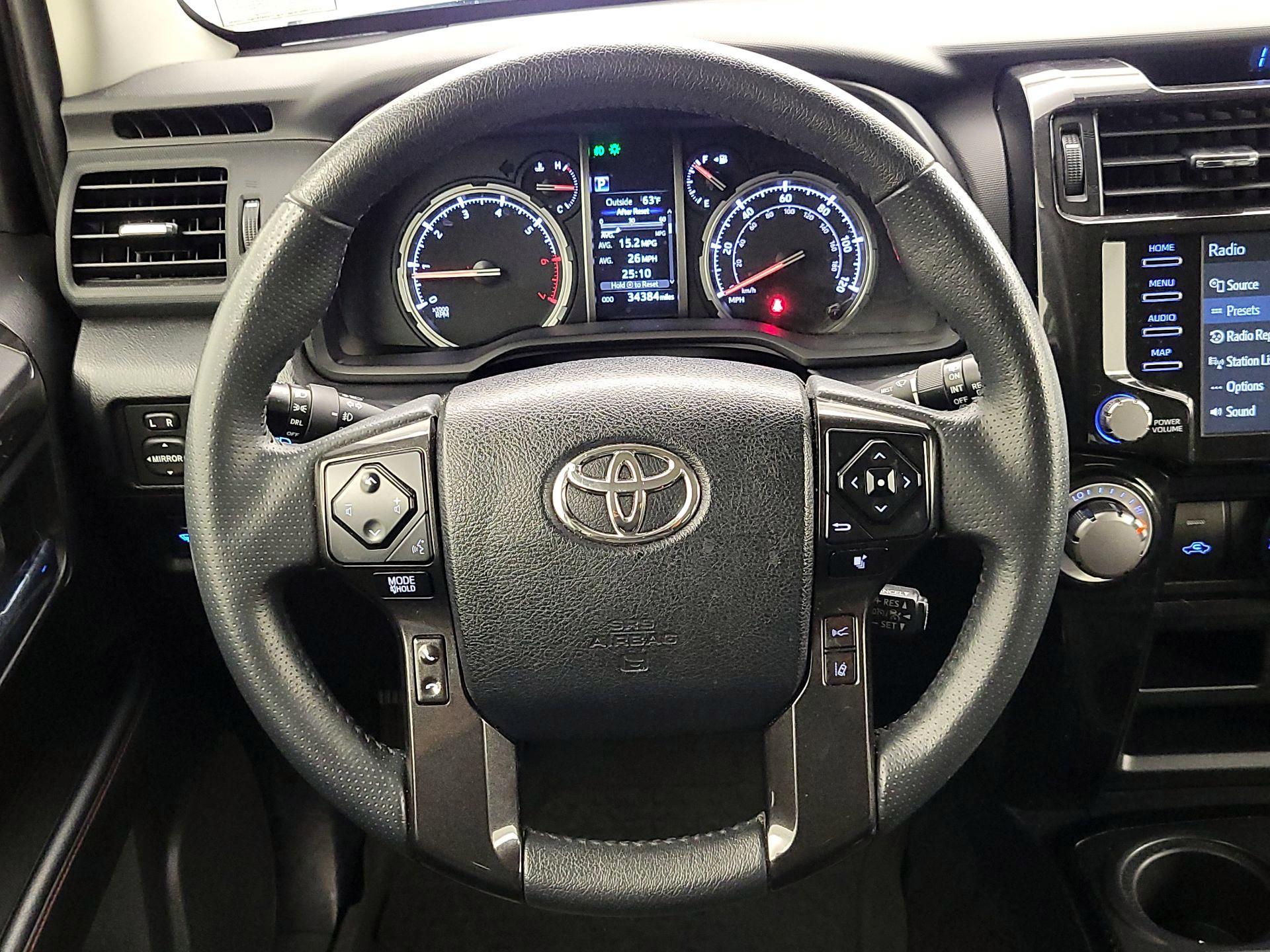 Thumbnail: 2021 Toyota 4Runner - 10