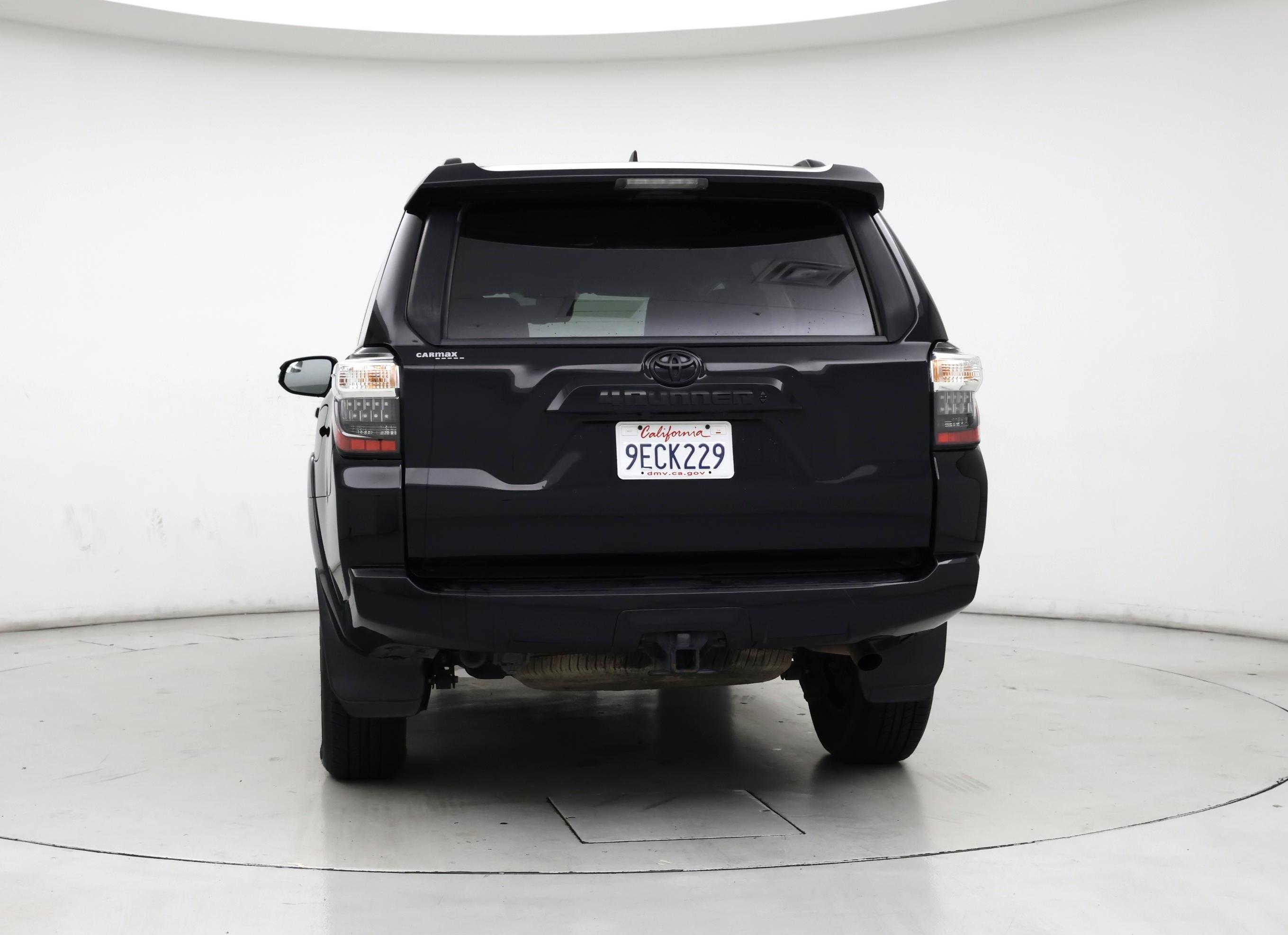 Thumbnail: 2021 Toyota 4Runner - 6