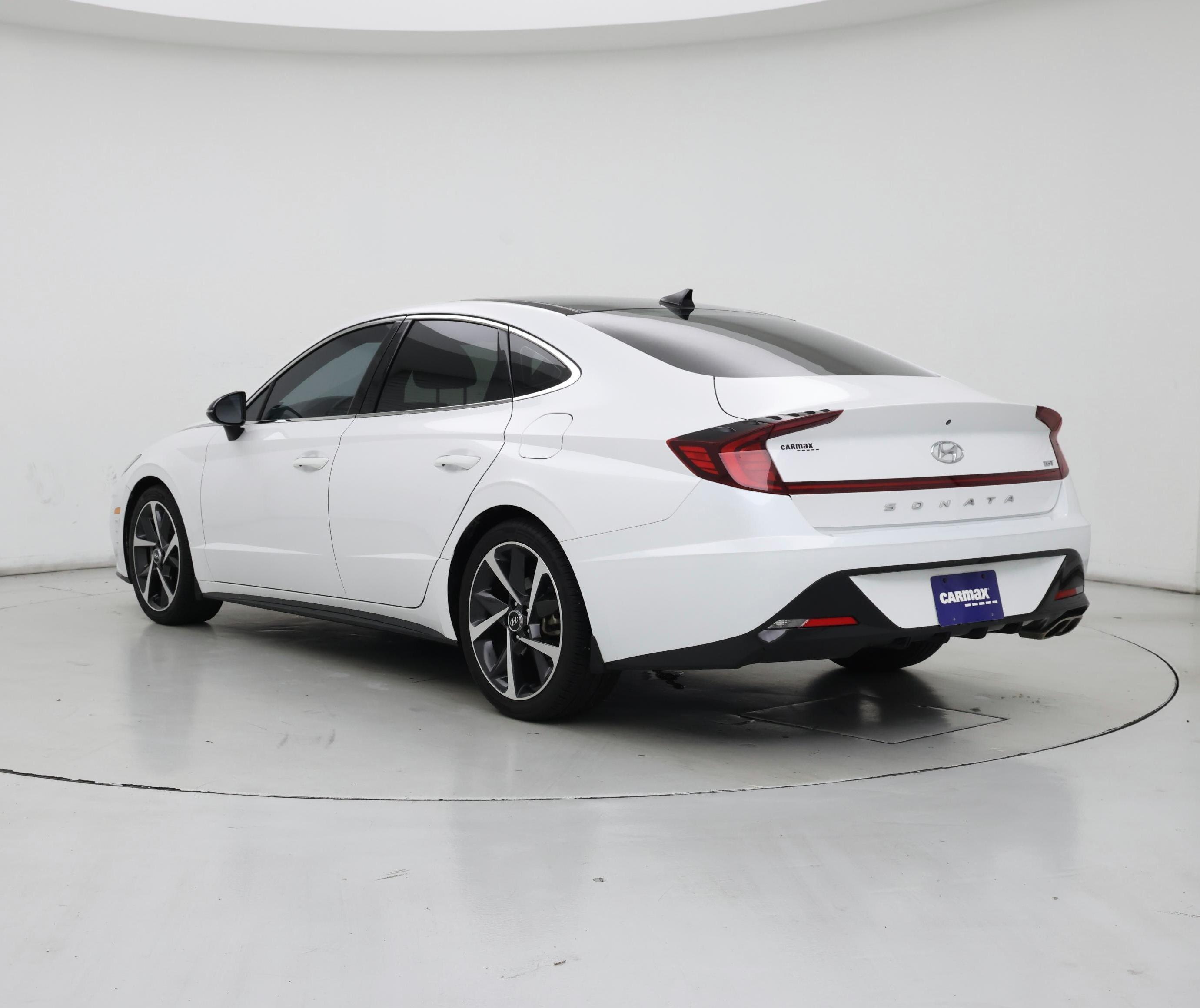Thumbnail: 2022 Hyundai Sonata - 2