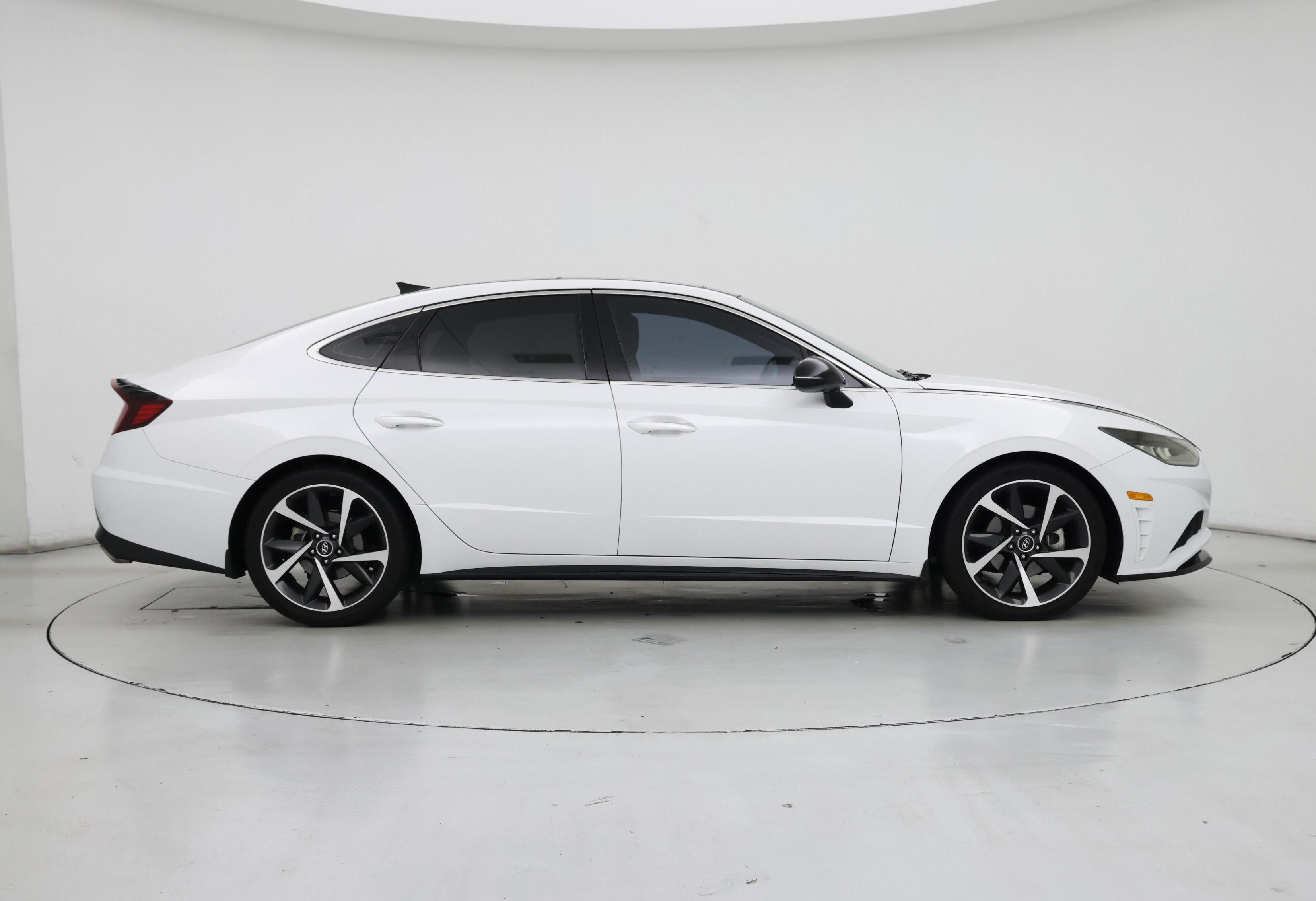 Thumbnail: 2022 Hyundai Sonata - 7