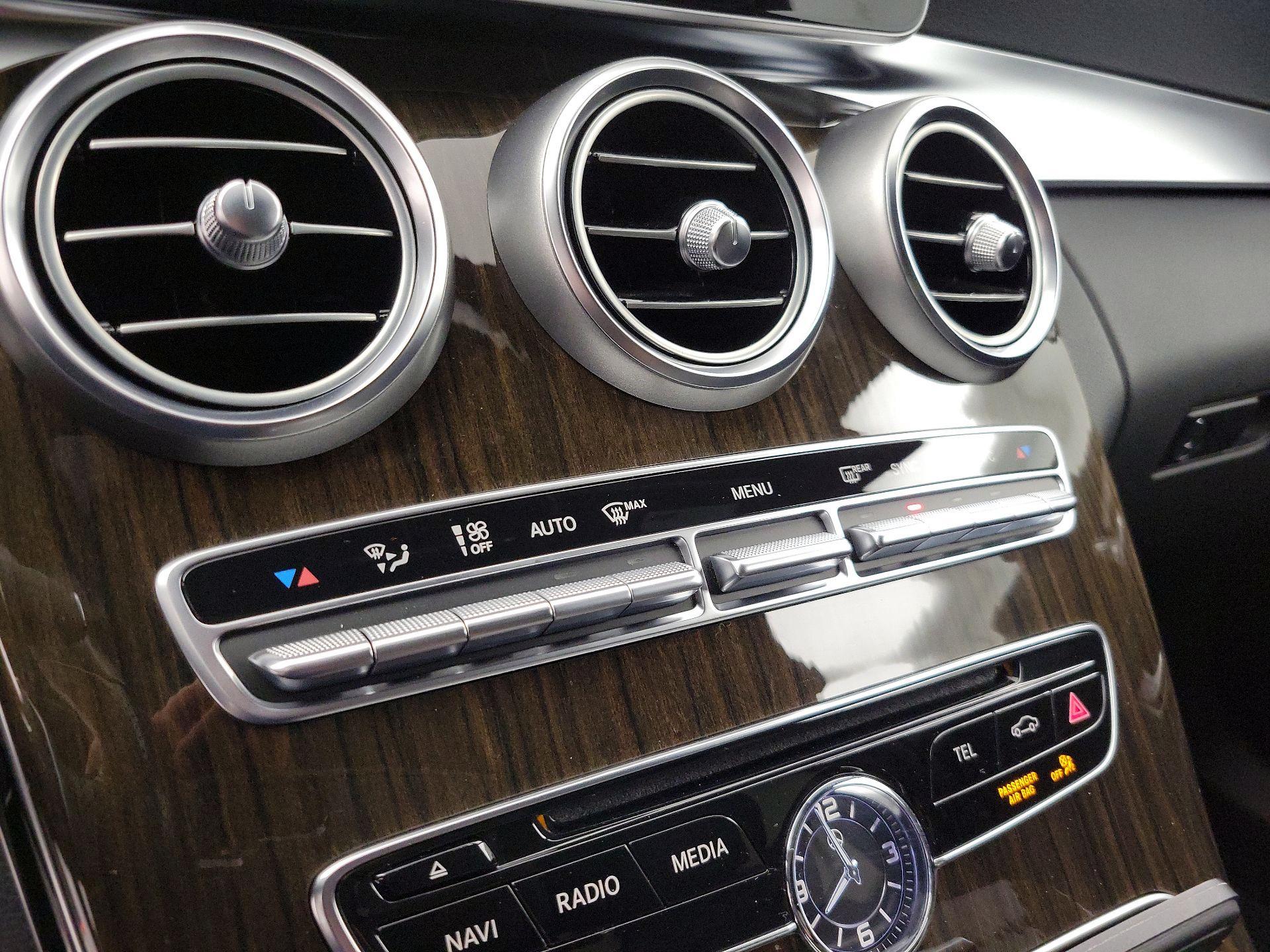 Thumbnail: 2018 Mercedes-Benz C-Class - 16