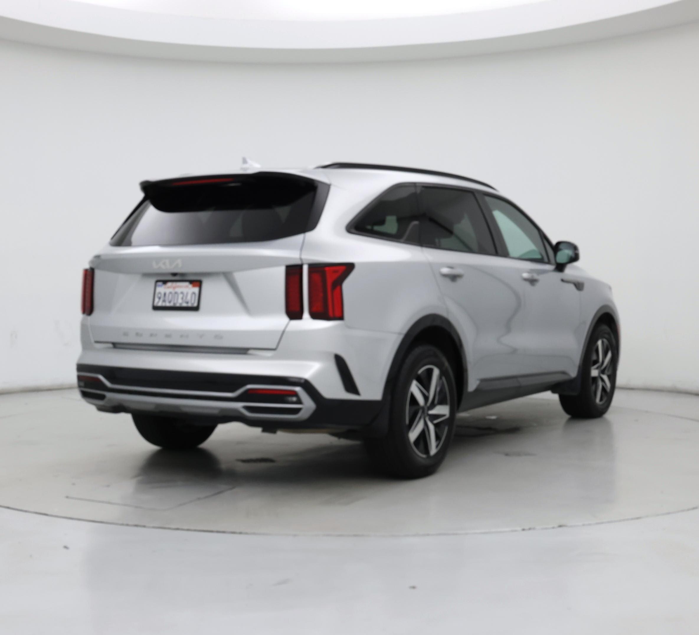Thumbnail: 2022 Kia Sorento - 8