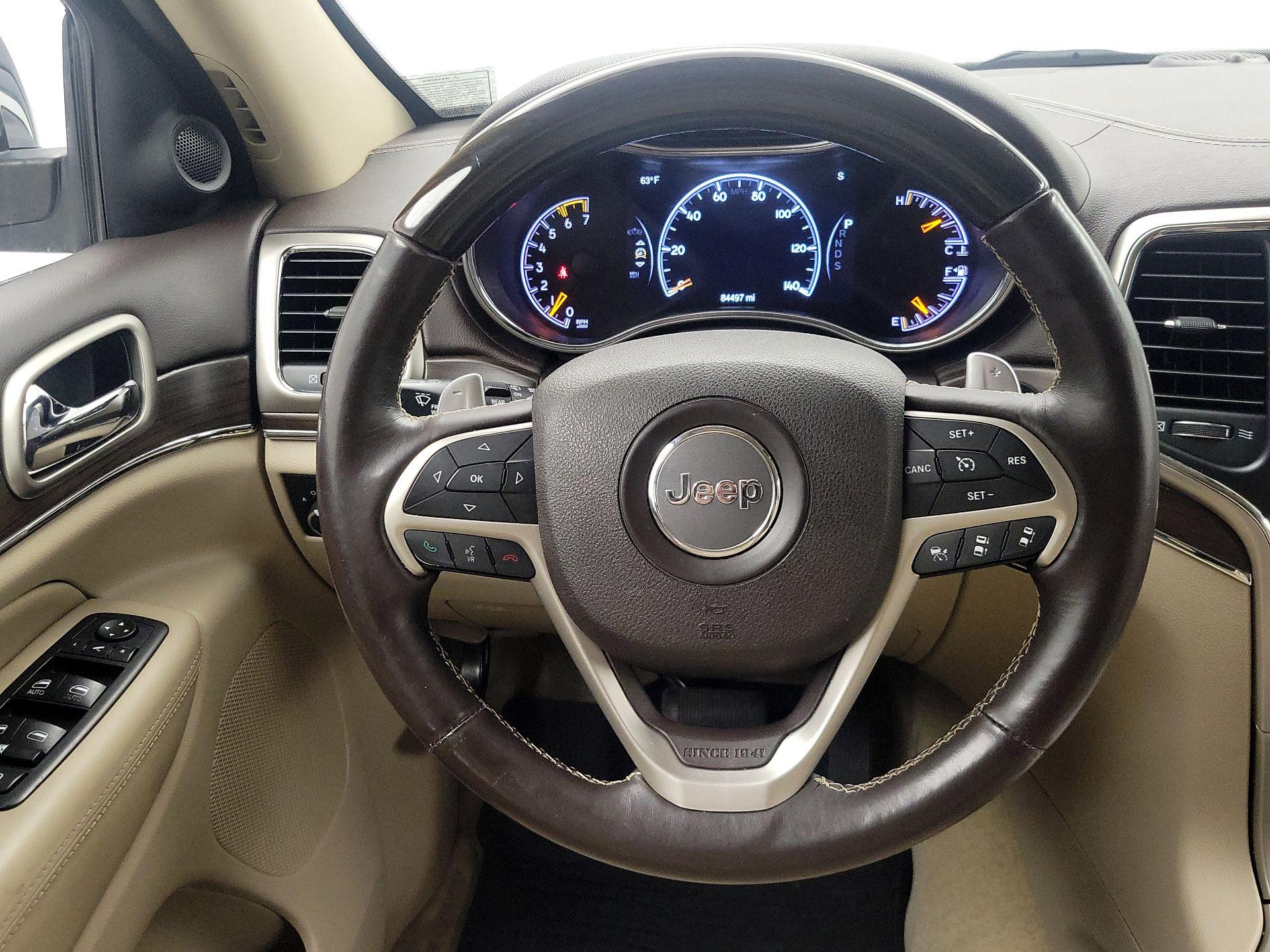Thumbnail: 2015 Jeep Grand Cherokee - 10