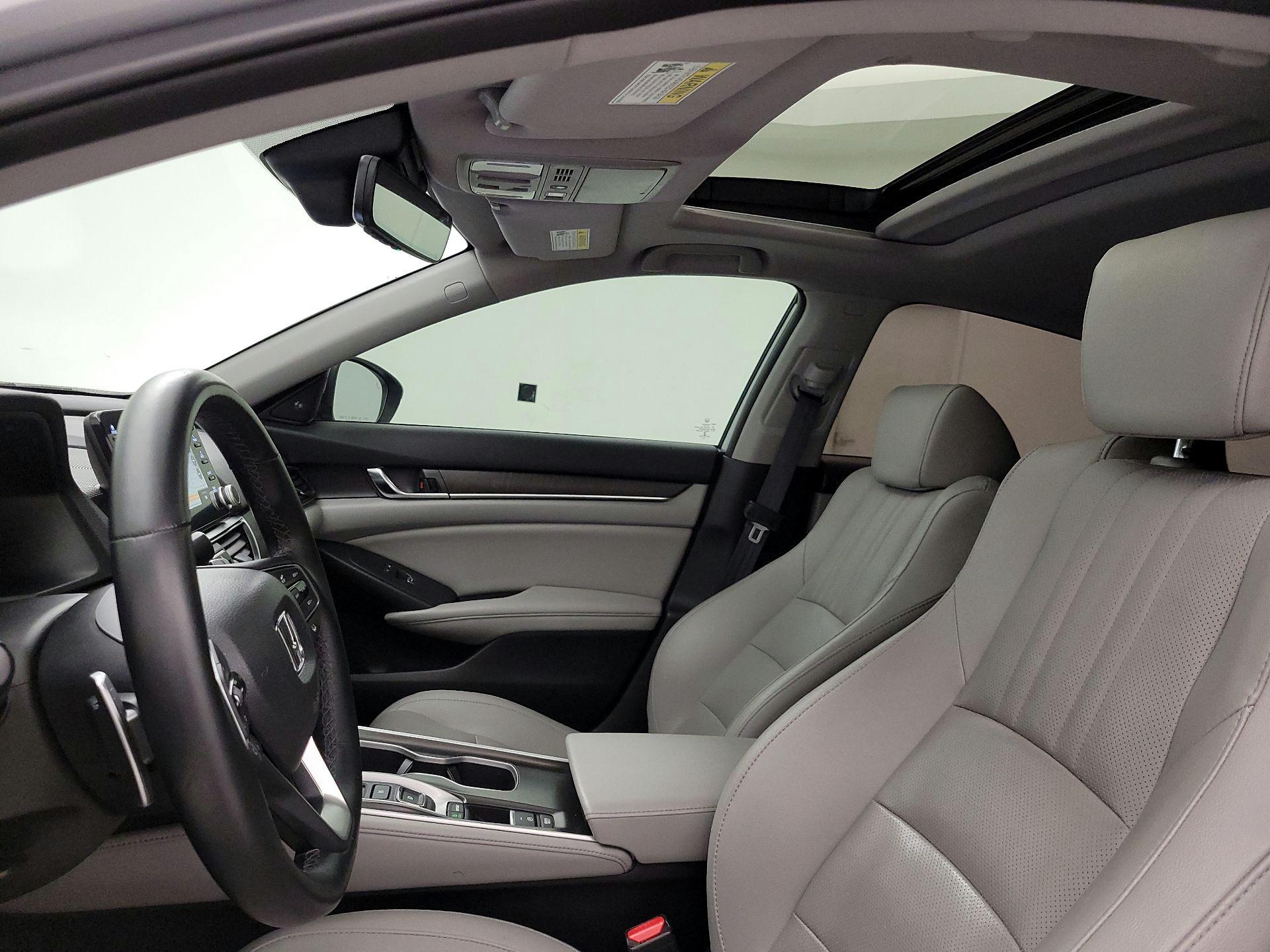 Thumbnail: 2019 Honda Accord - 20