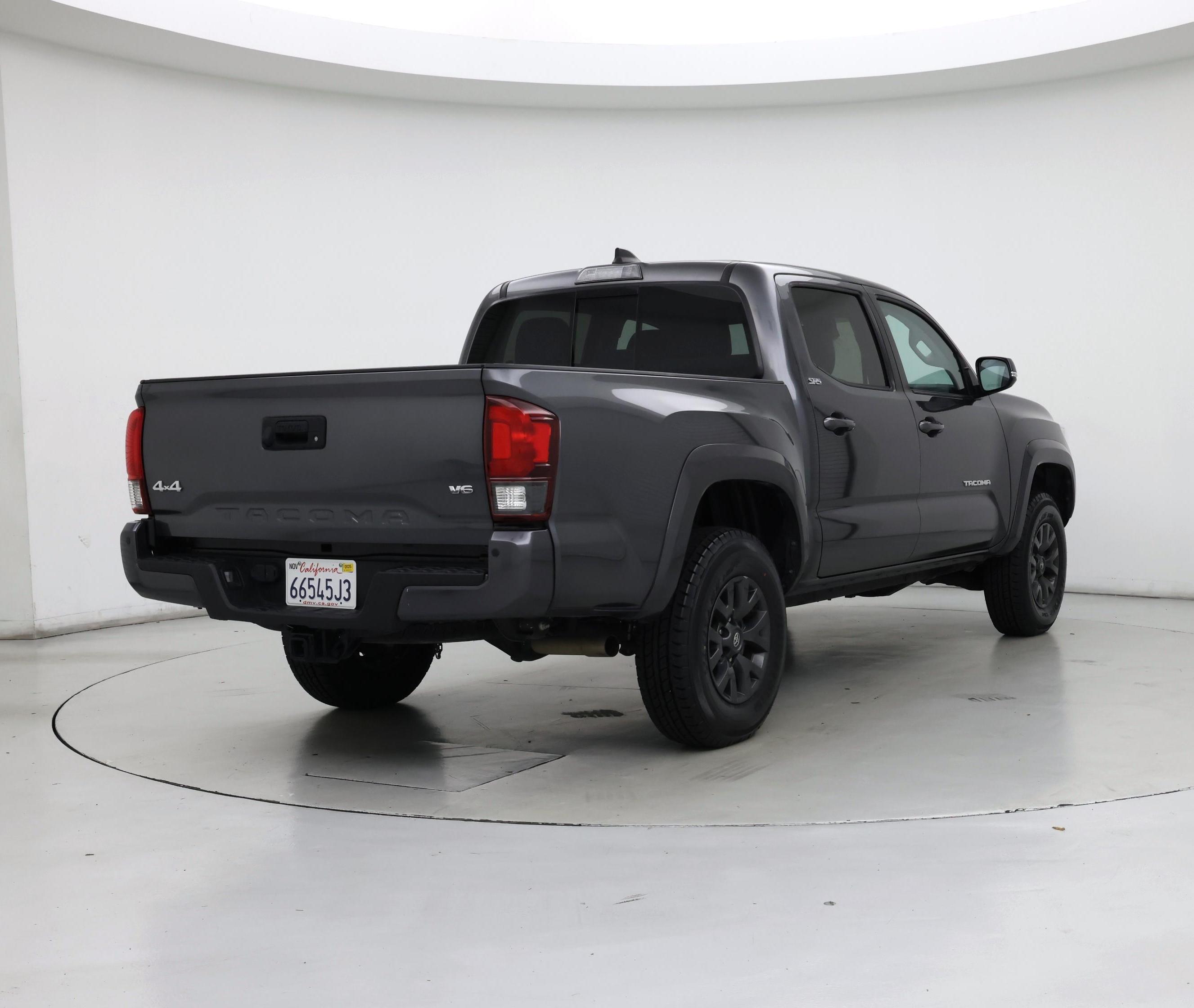 Thumbnail: 2022 Toyota Tacoma - 8