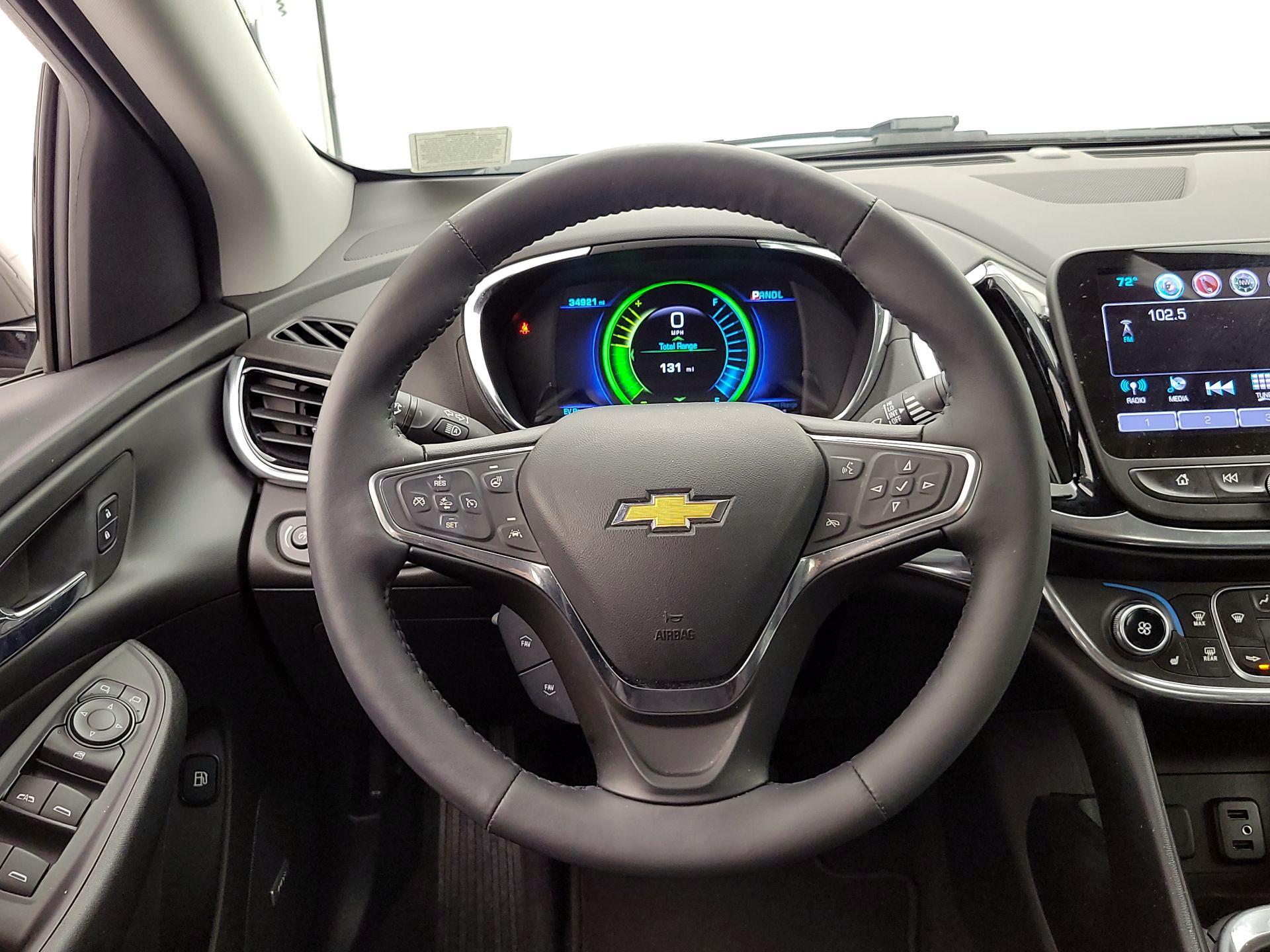 Thumbnail: 2017 Chevrolet Volt - 10