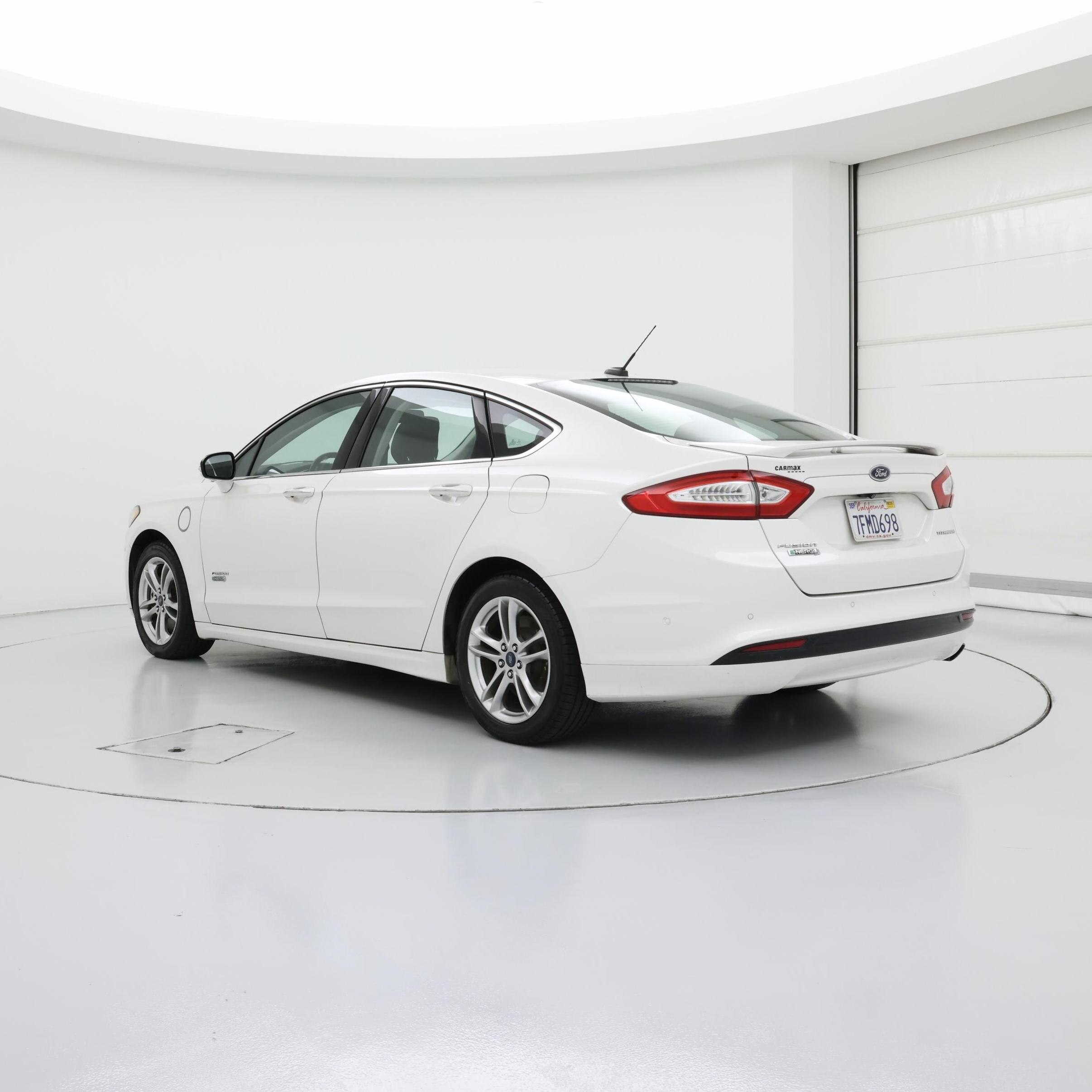 Thumbnail: 2015 Ford Fusion - 2