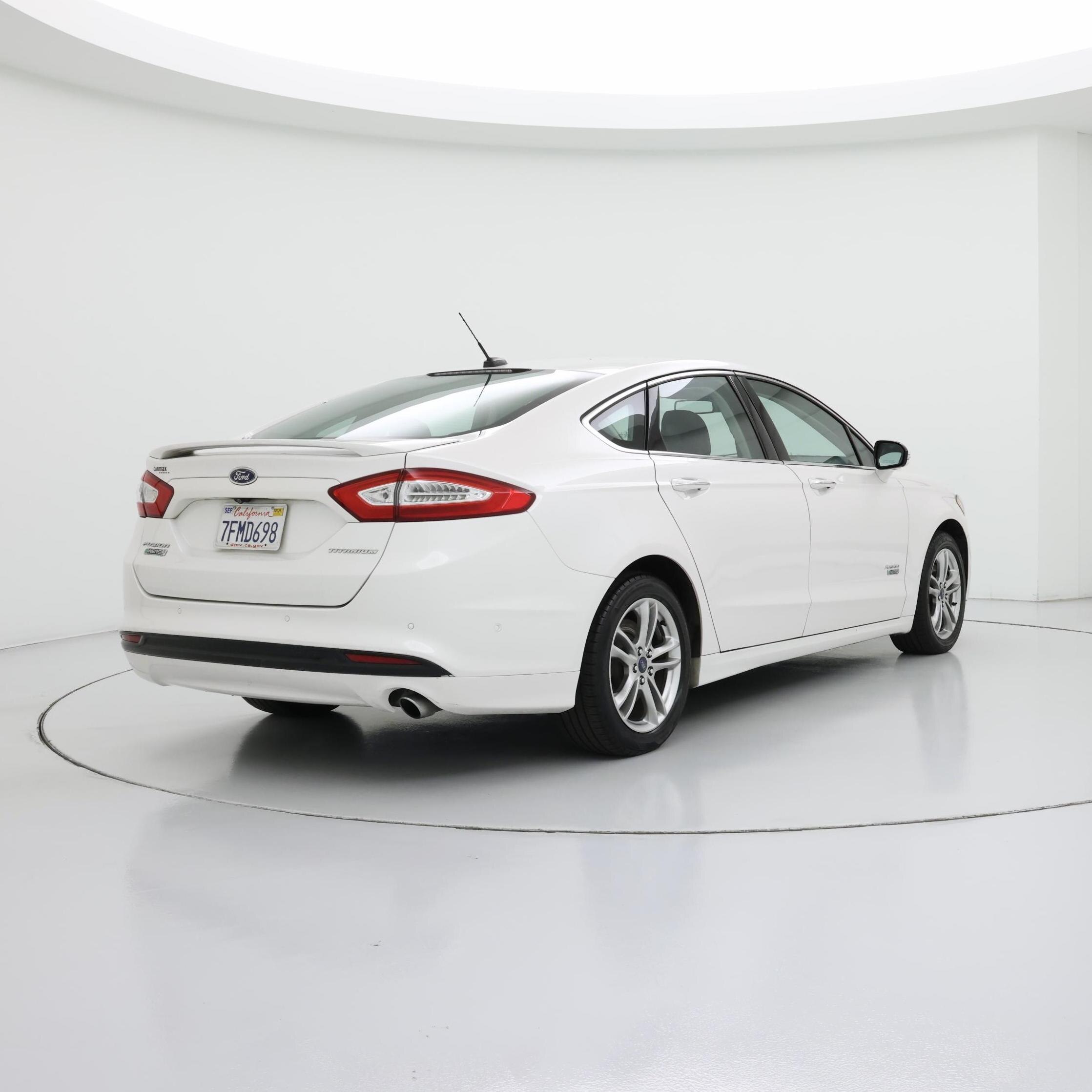 Thumbnail: 2015 Ford Fusion - 8