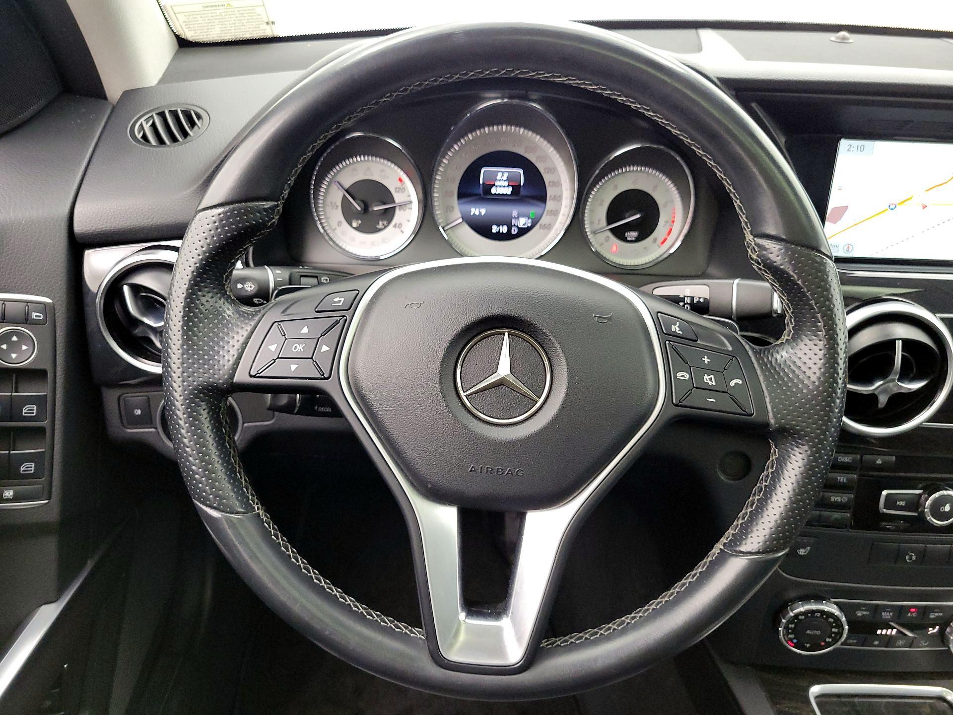 Thumbnail: 2015 Mercedes-Benz GLK - 10