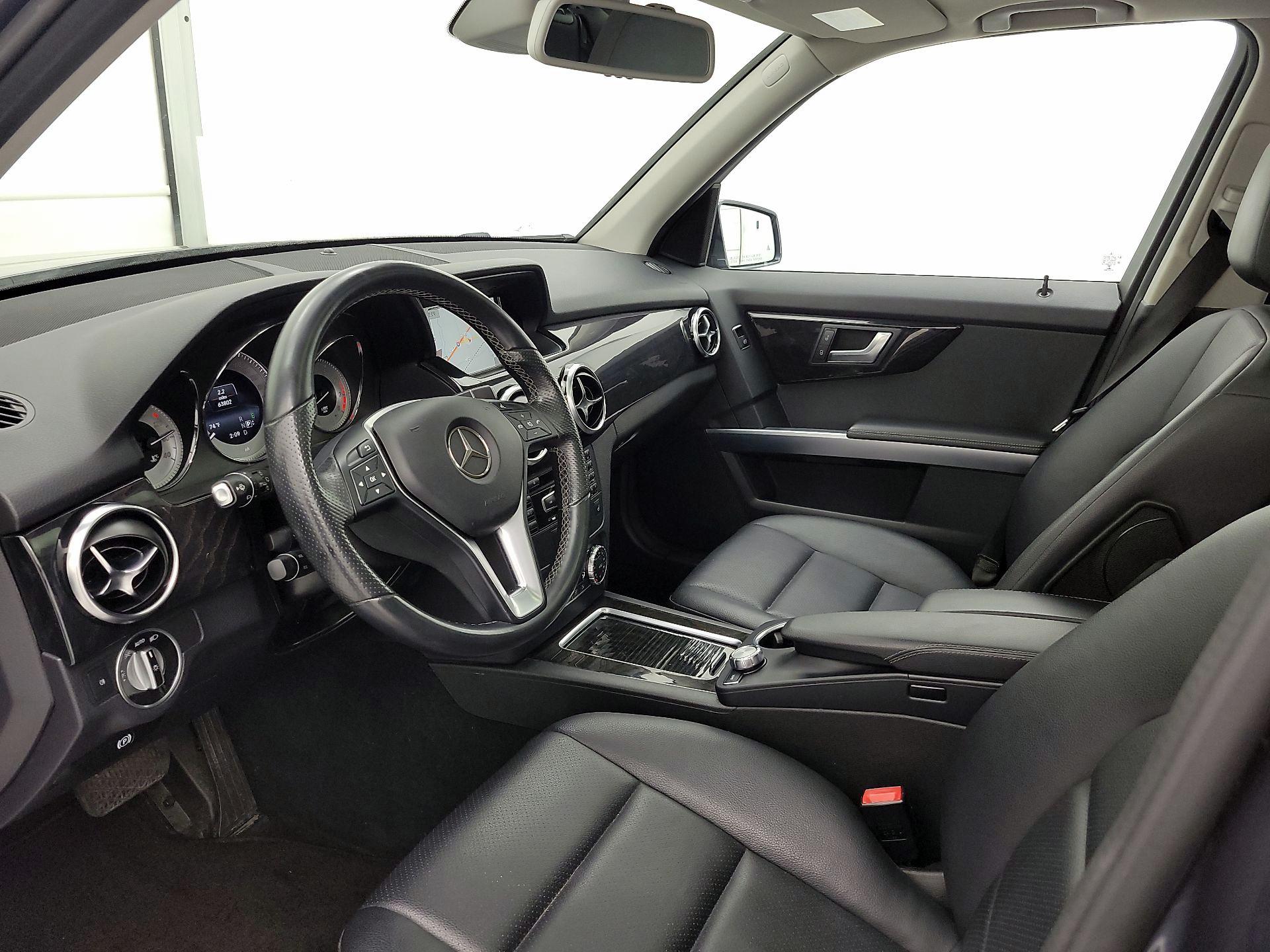 Thumbnail: 2015 Mercedes-Benz GLK - 11