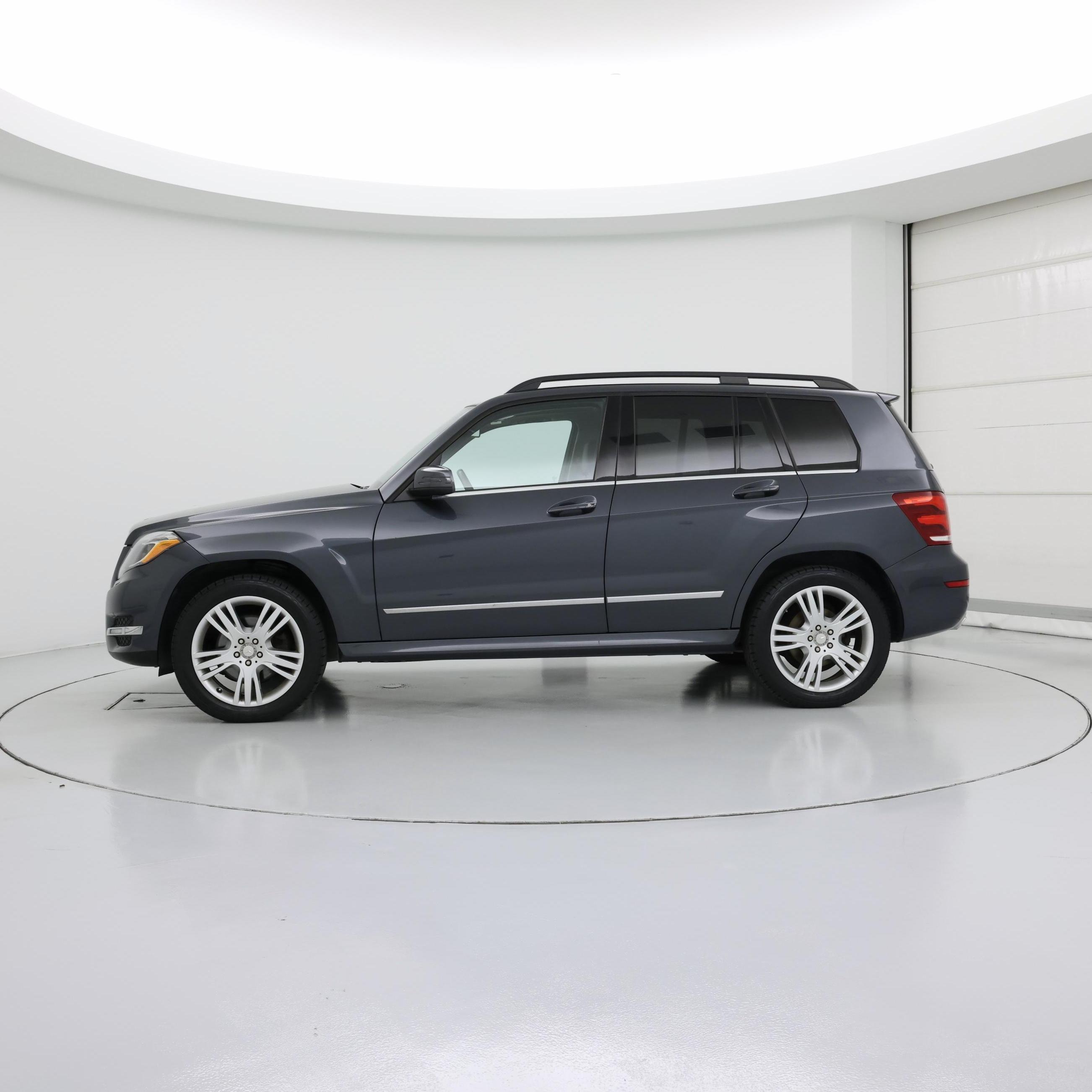 Thumbnail: 2015 Mercedes-Benz GLK - 3