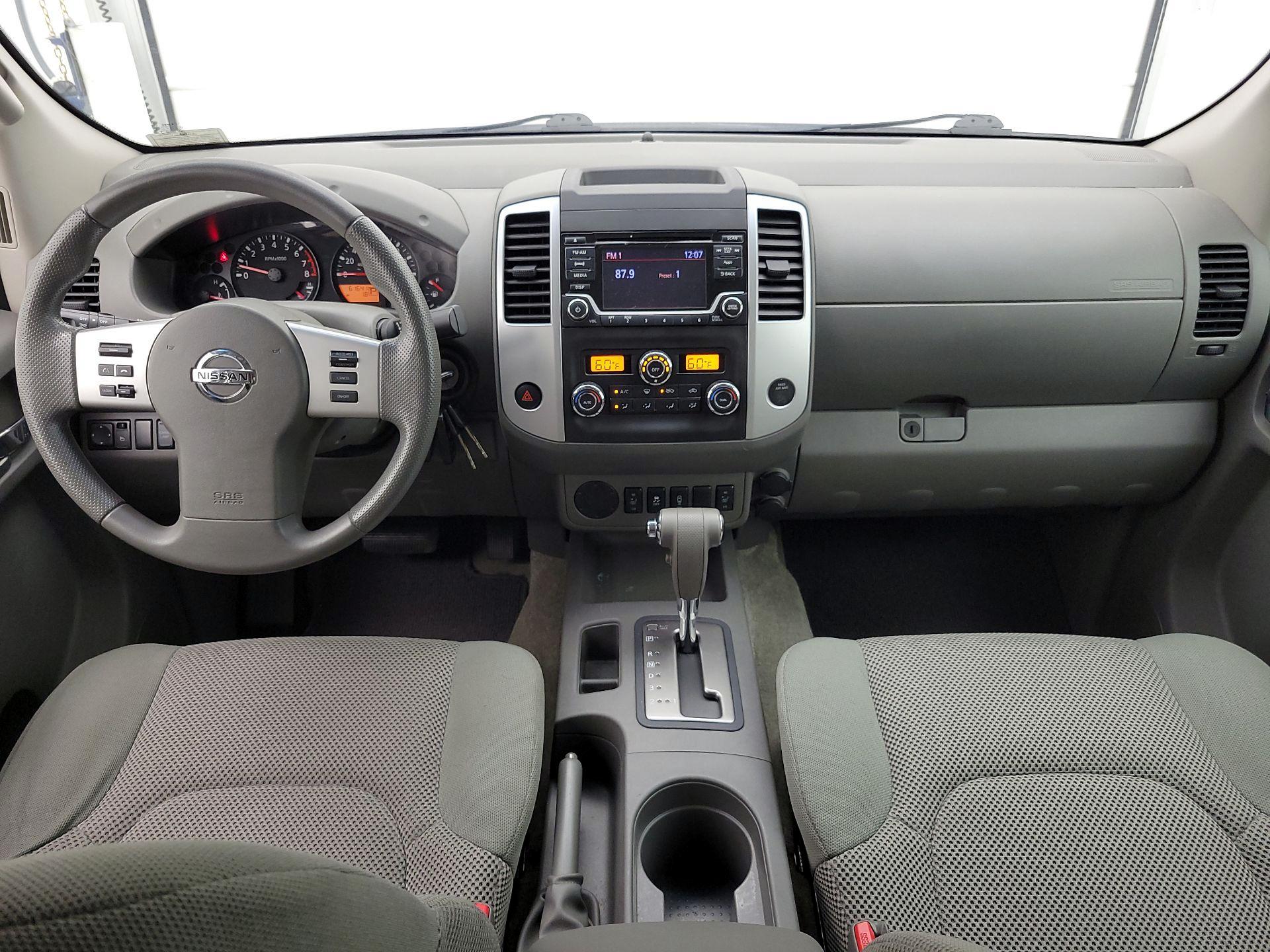 Thumbnail: 2015 Nissan Frontier - 9