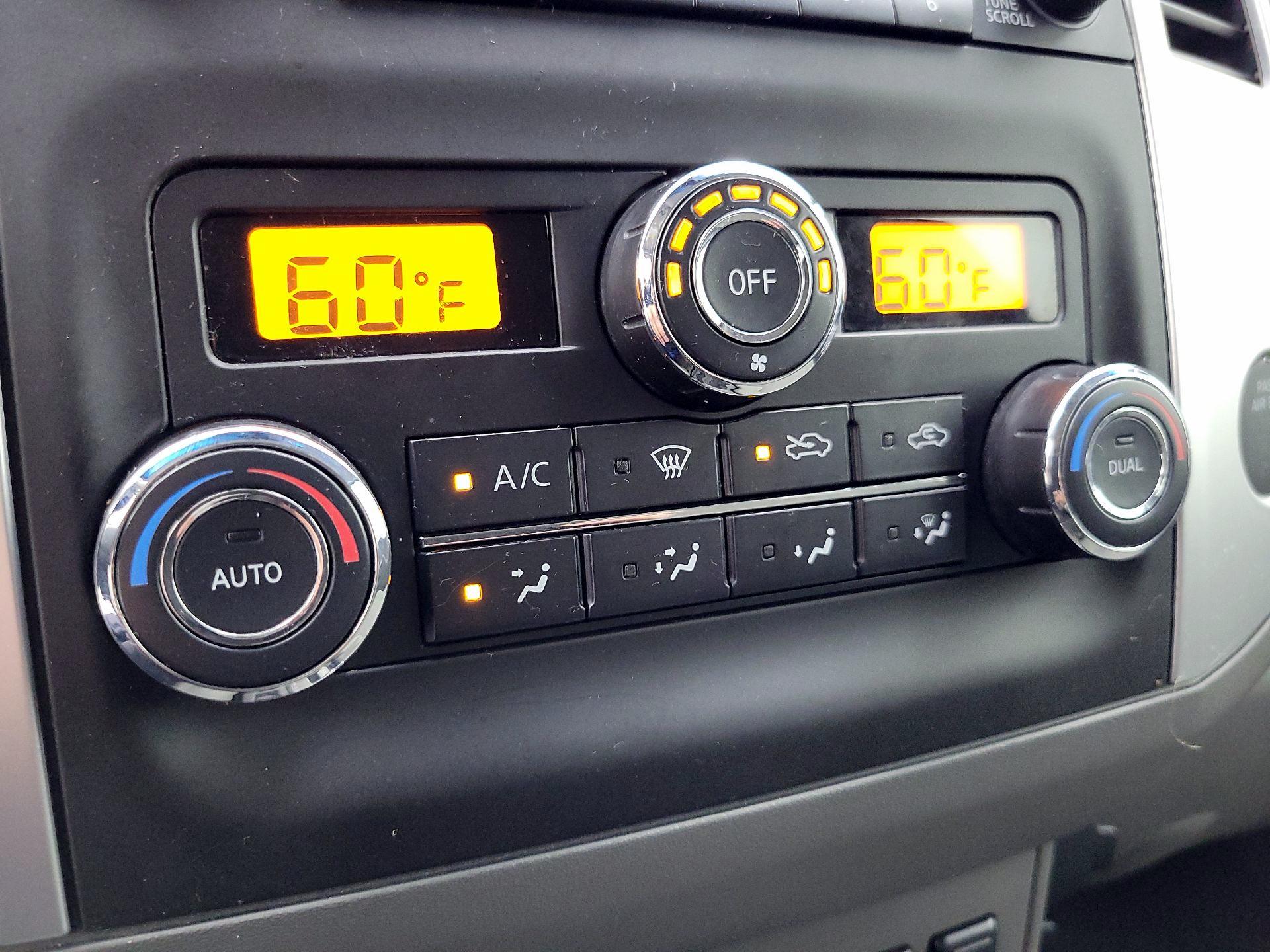 Thumbnail: 2015 Nissan Frontier - 16