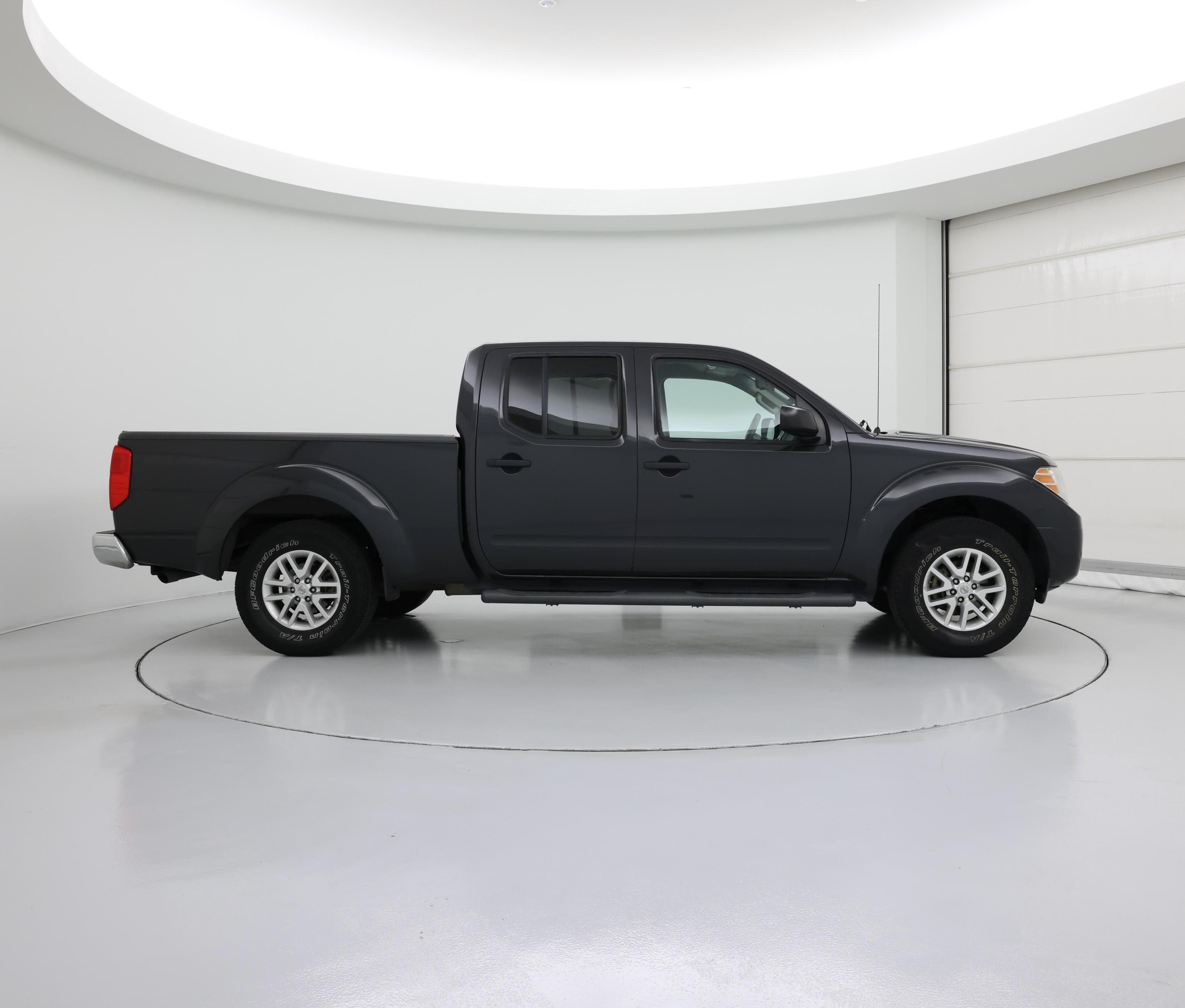 Thumbnail: 2015 Nissan Frontier - 7