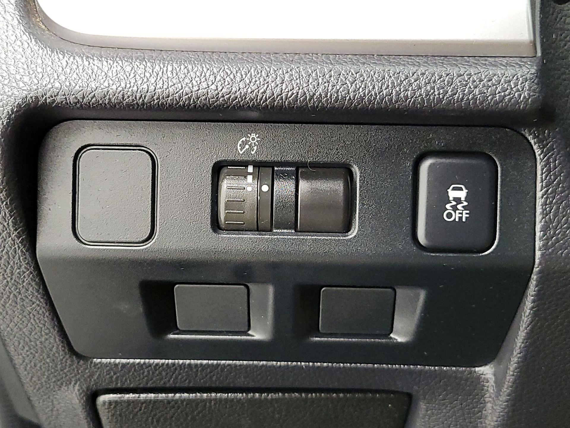 Thumbnail: 2015 Subaru Forester - 13