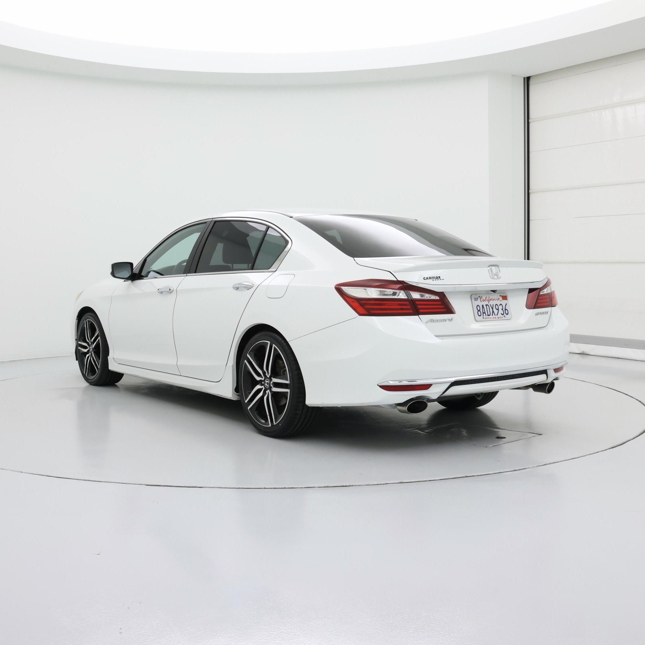 Thumbnail: 2017 Honda Accord - 2