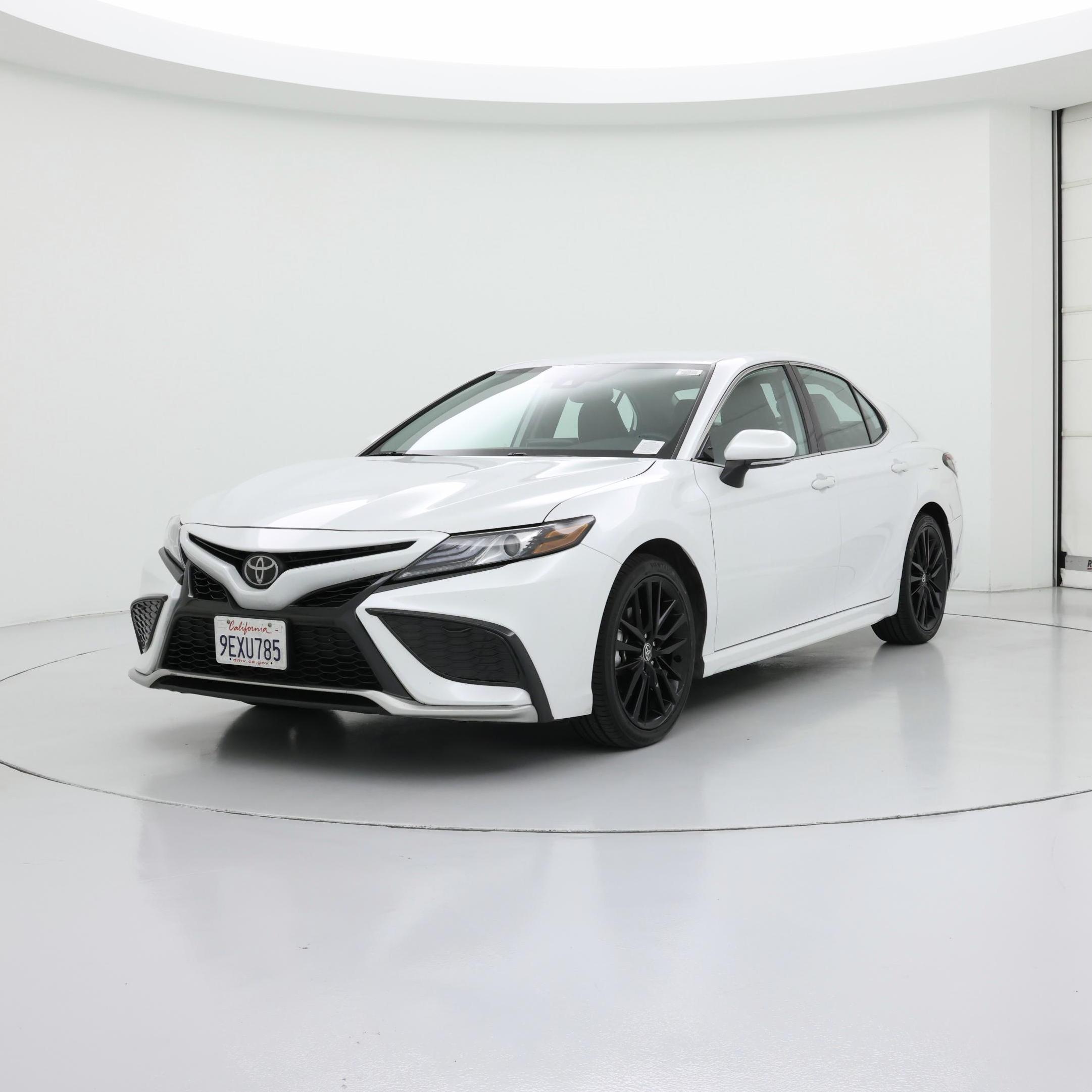 Thumbnail: 2023 Toyota Camry - 4