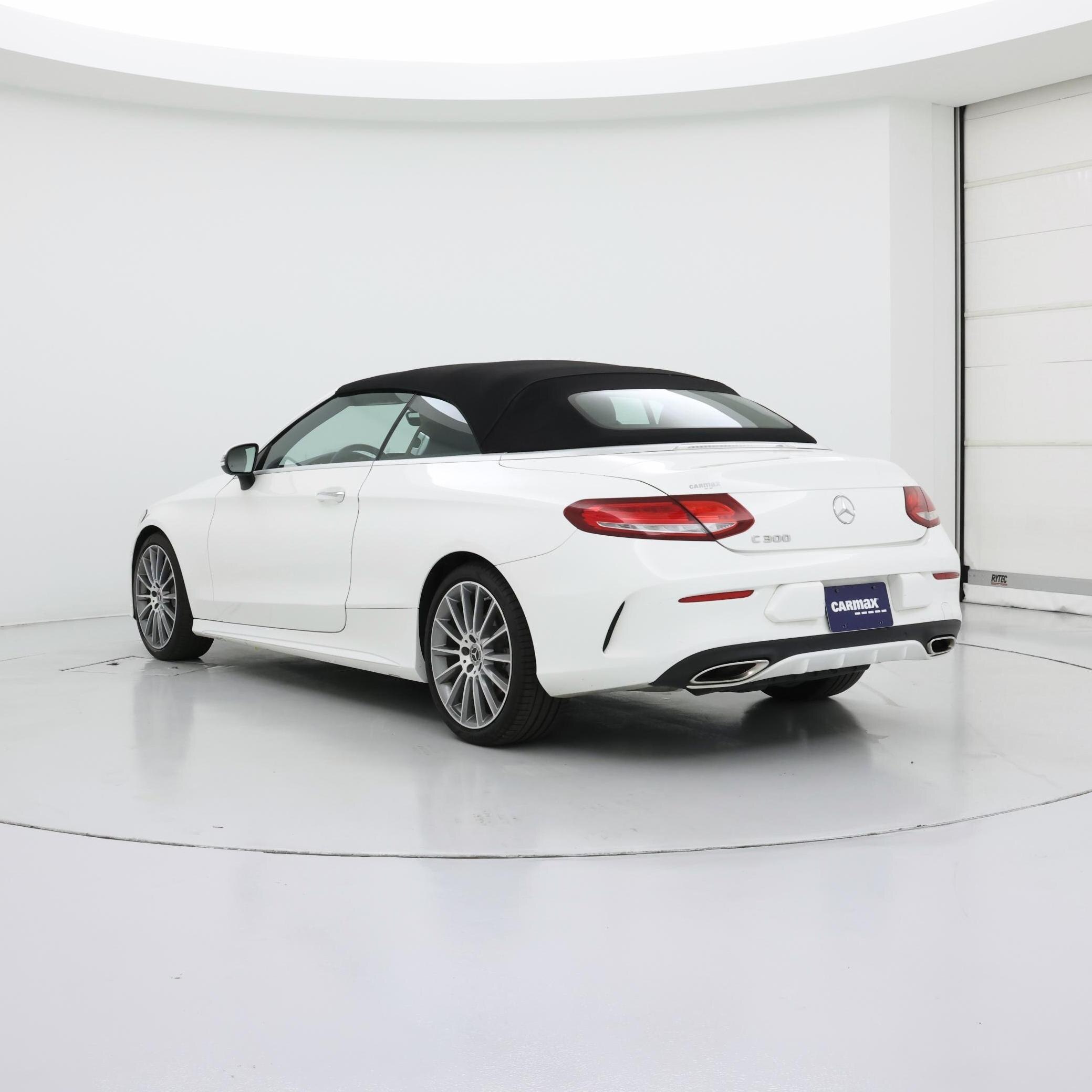 Thumbnail: 2017 Mercedes-Benz C-Class - 2