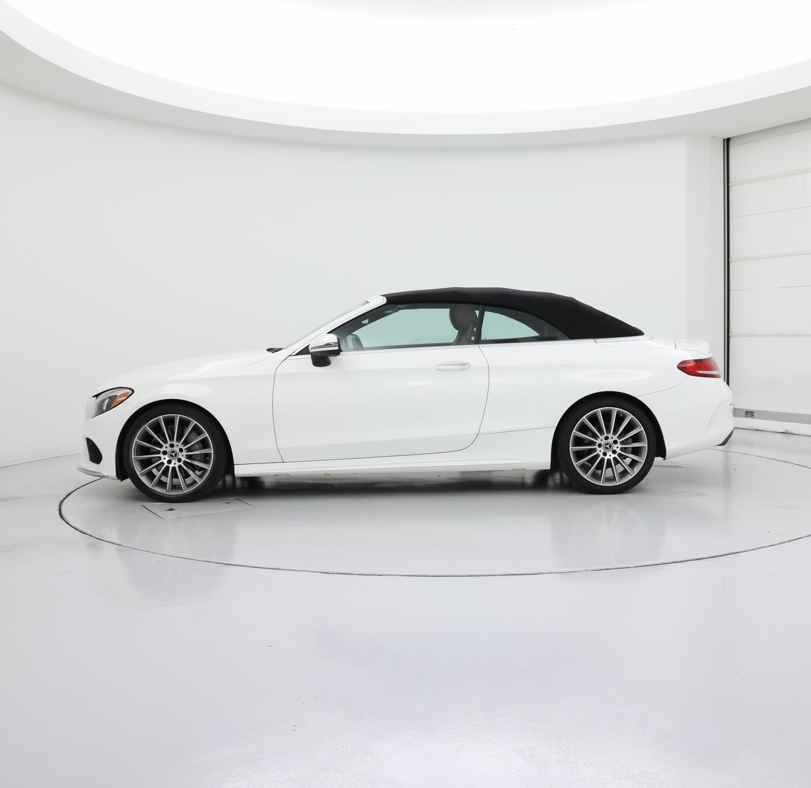 Thumbnail: 2017 Mercedes-Benz C-Class - 3