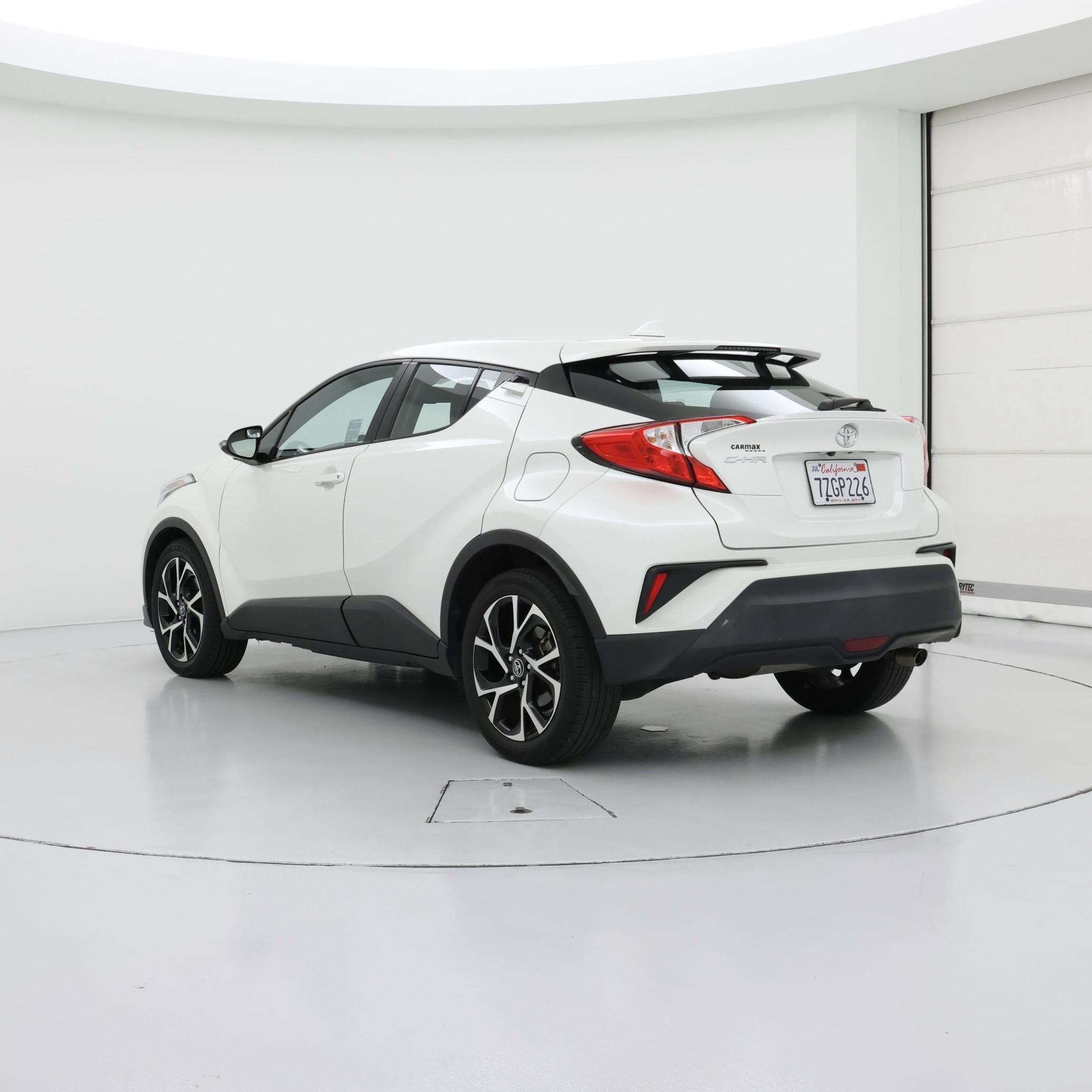 Thumbnail: 2018 Toyota C-HR - 2