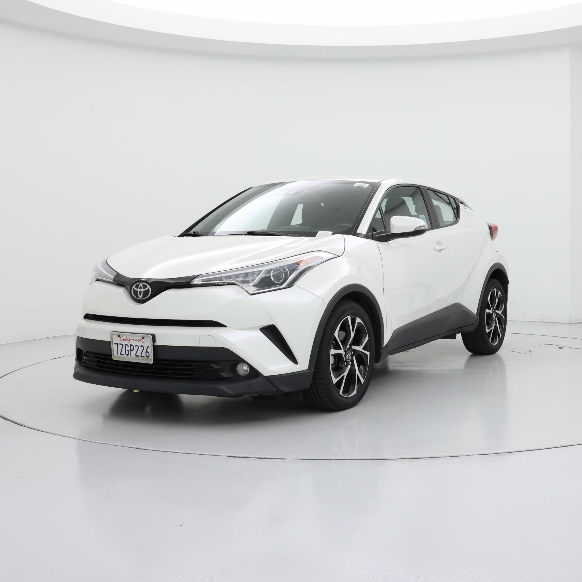 Thumbnail: 2018 Toyota C-HR - 4