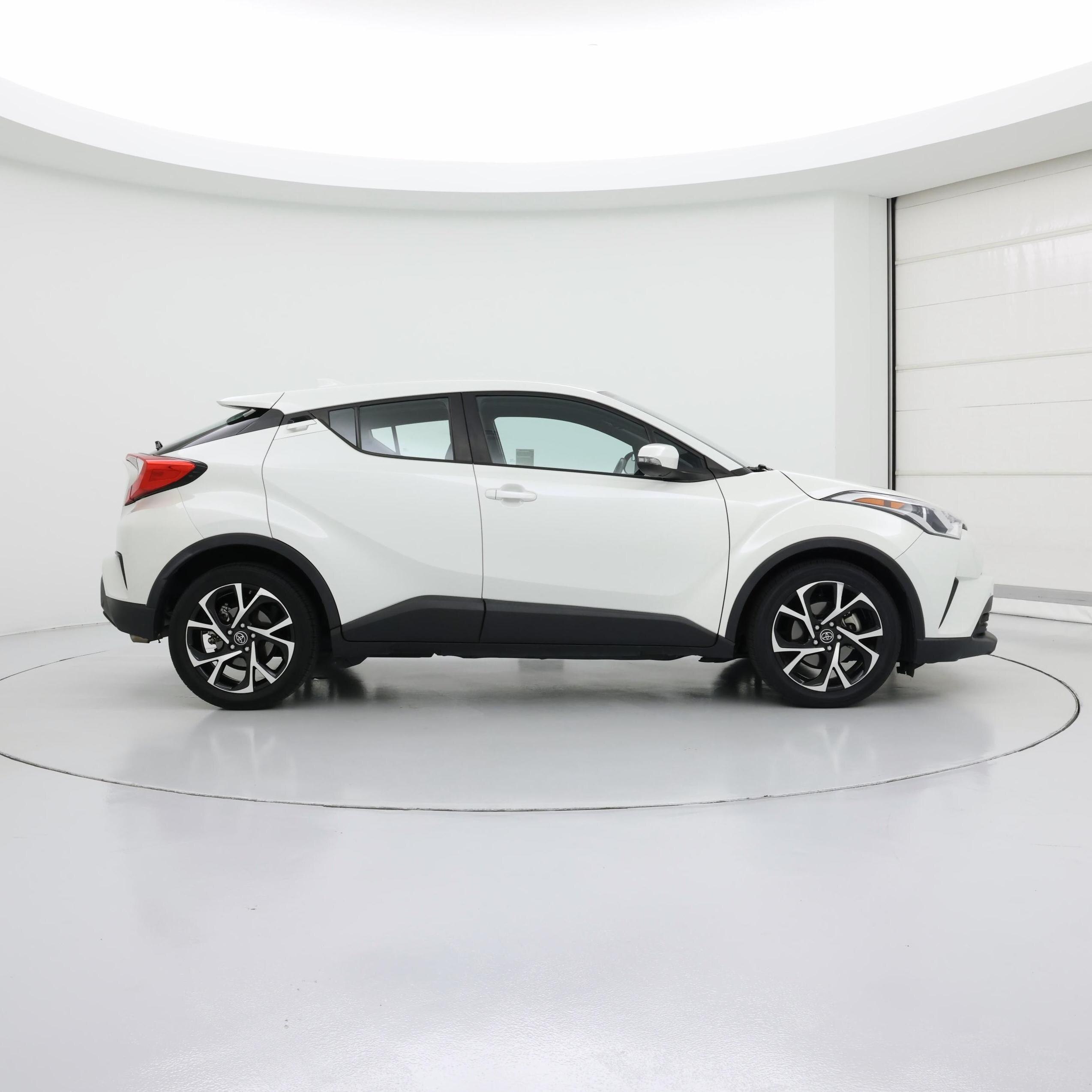 Thumbnail: 2018 Toyota C-HR - 7